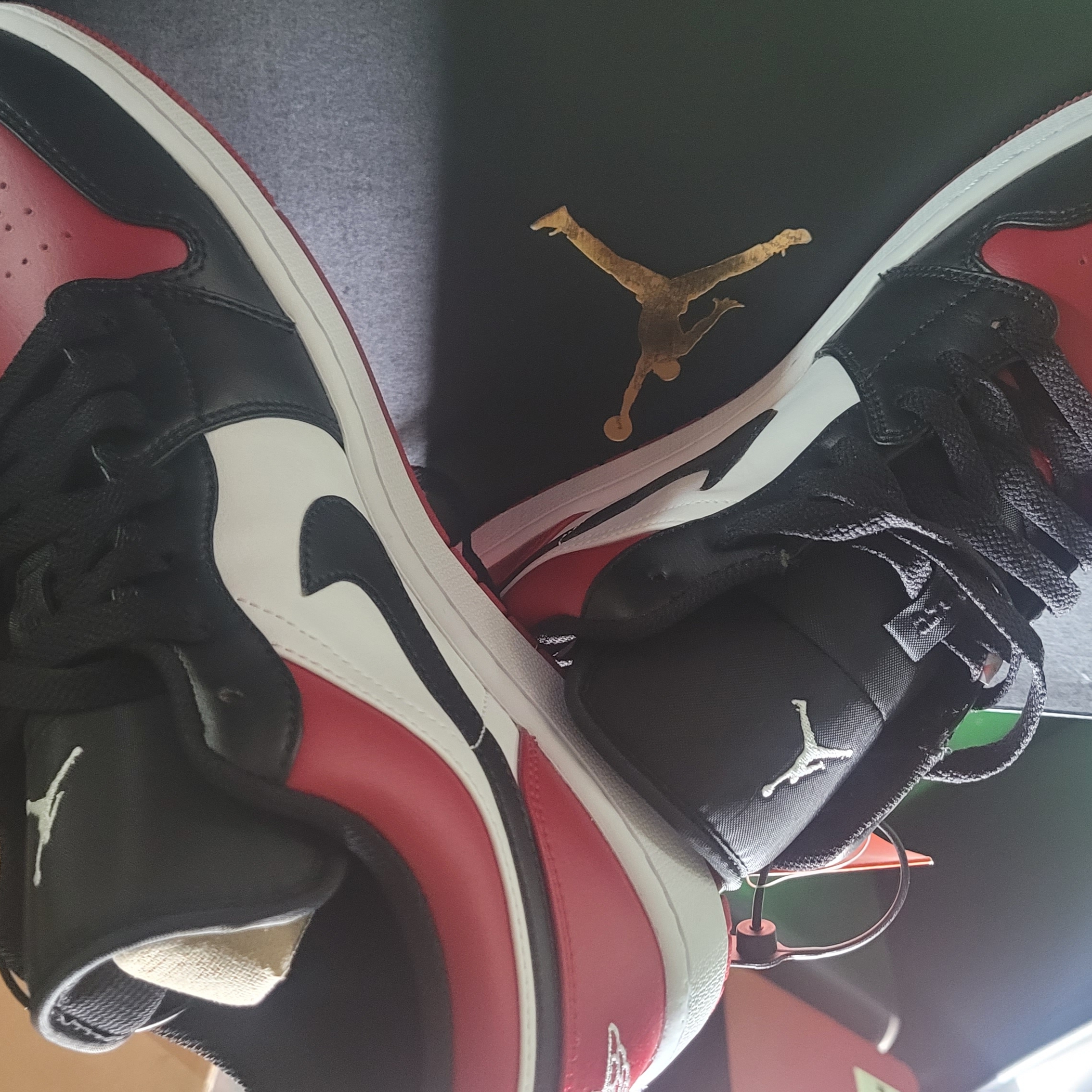 Jordan 1 Low Bred Toe 착용 스타일