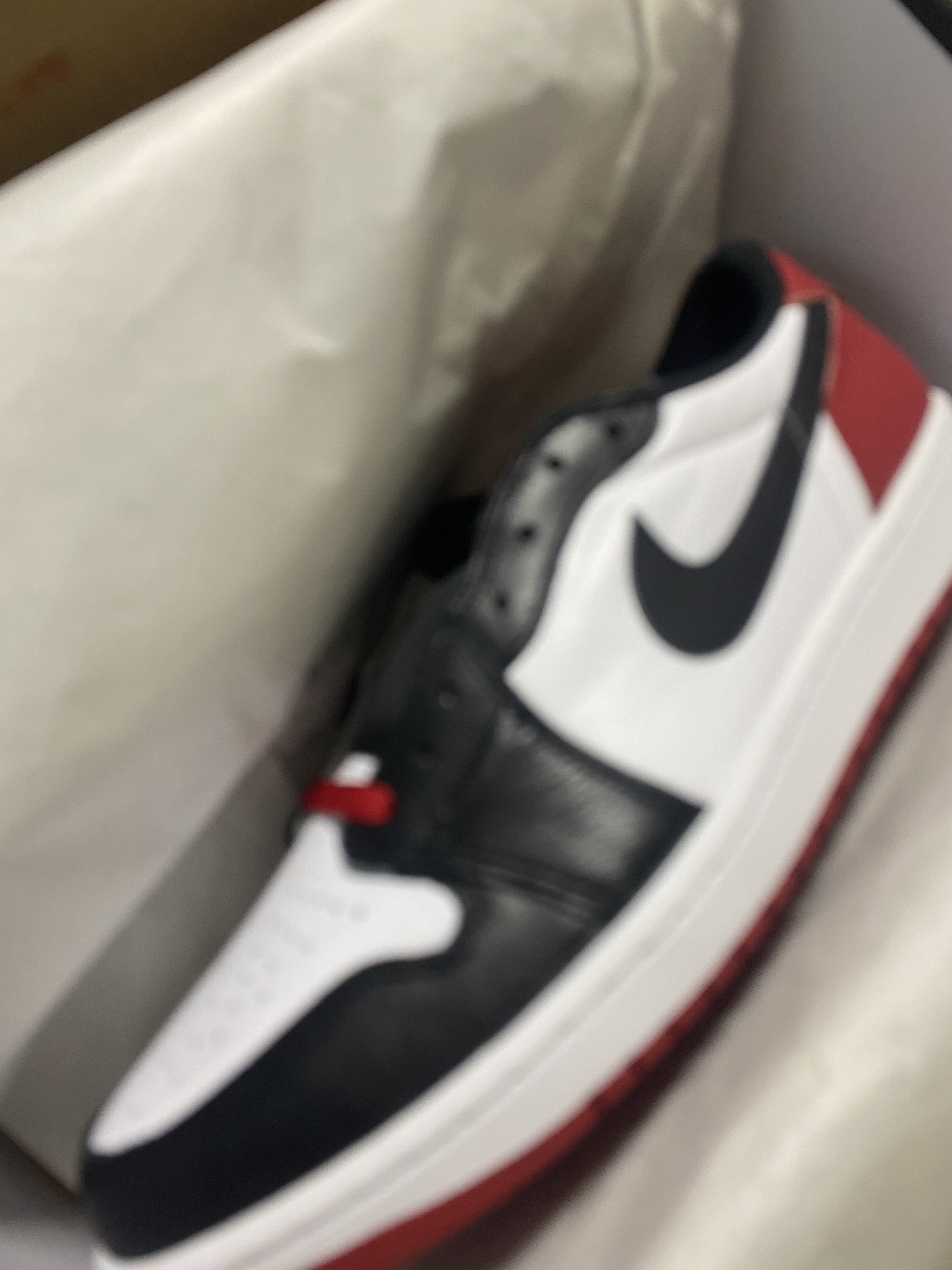 Jordan 1 Retro Low OG Black Toe 착용 스타일