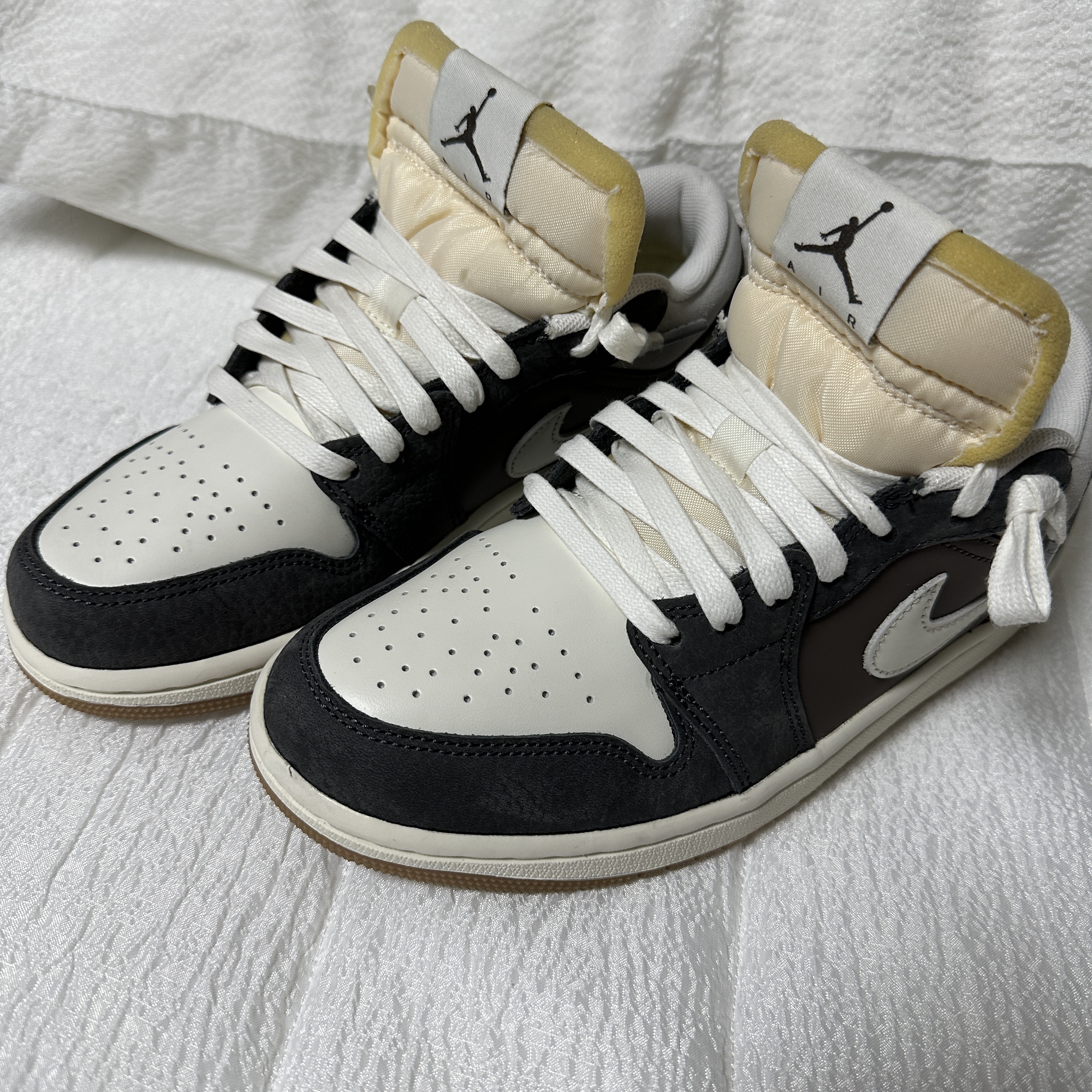 Jordan 1 Low Kkachi 착용 스타일 - 1
