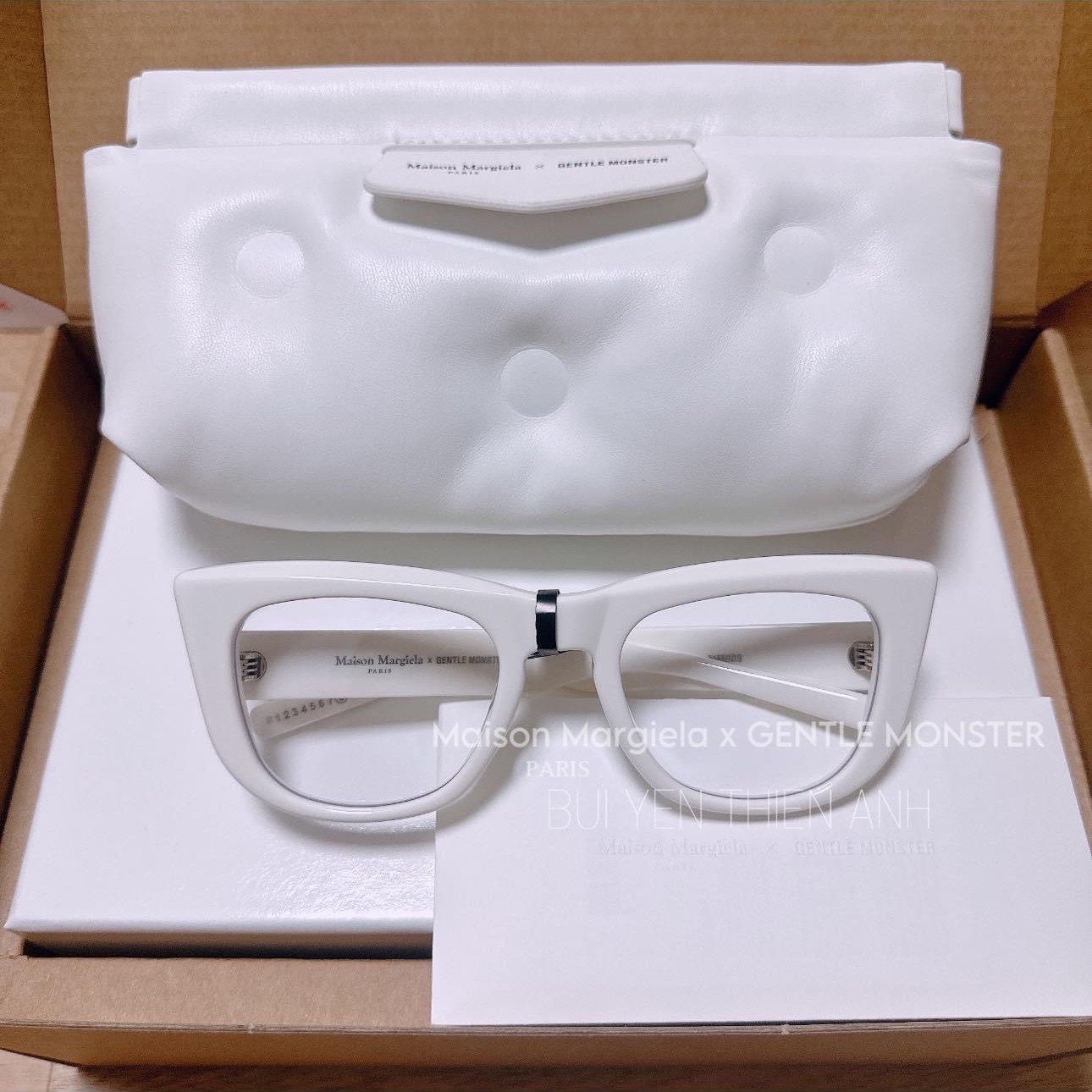 Gentle Monster x Maison Margiela MM008 White Clear 착용 스타일 - 2