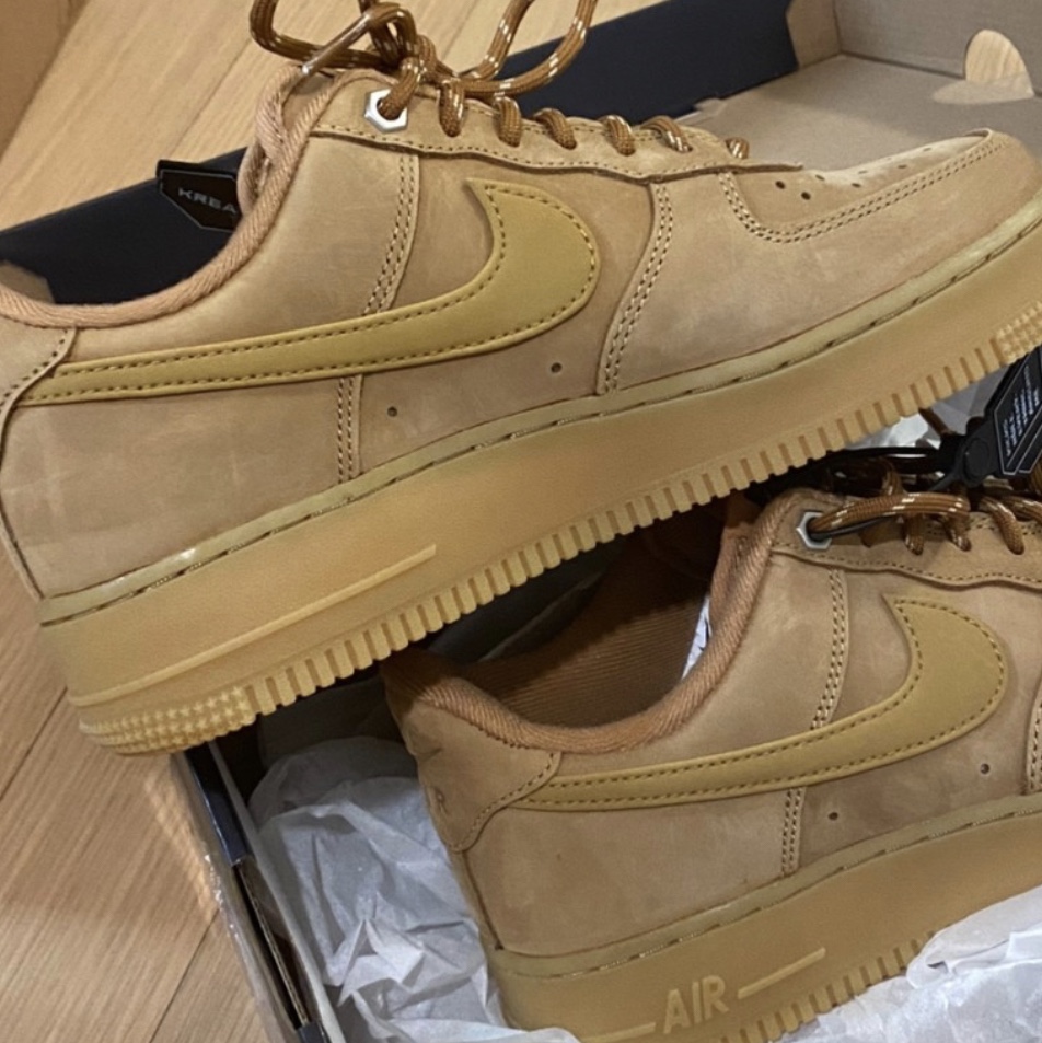 Nike Air Force 1 '07 WB Flax 착용 스타일 - 2