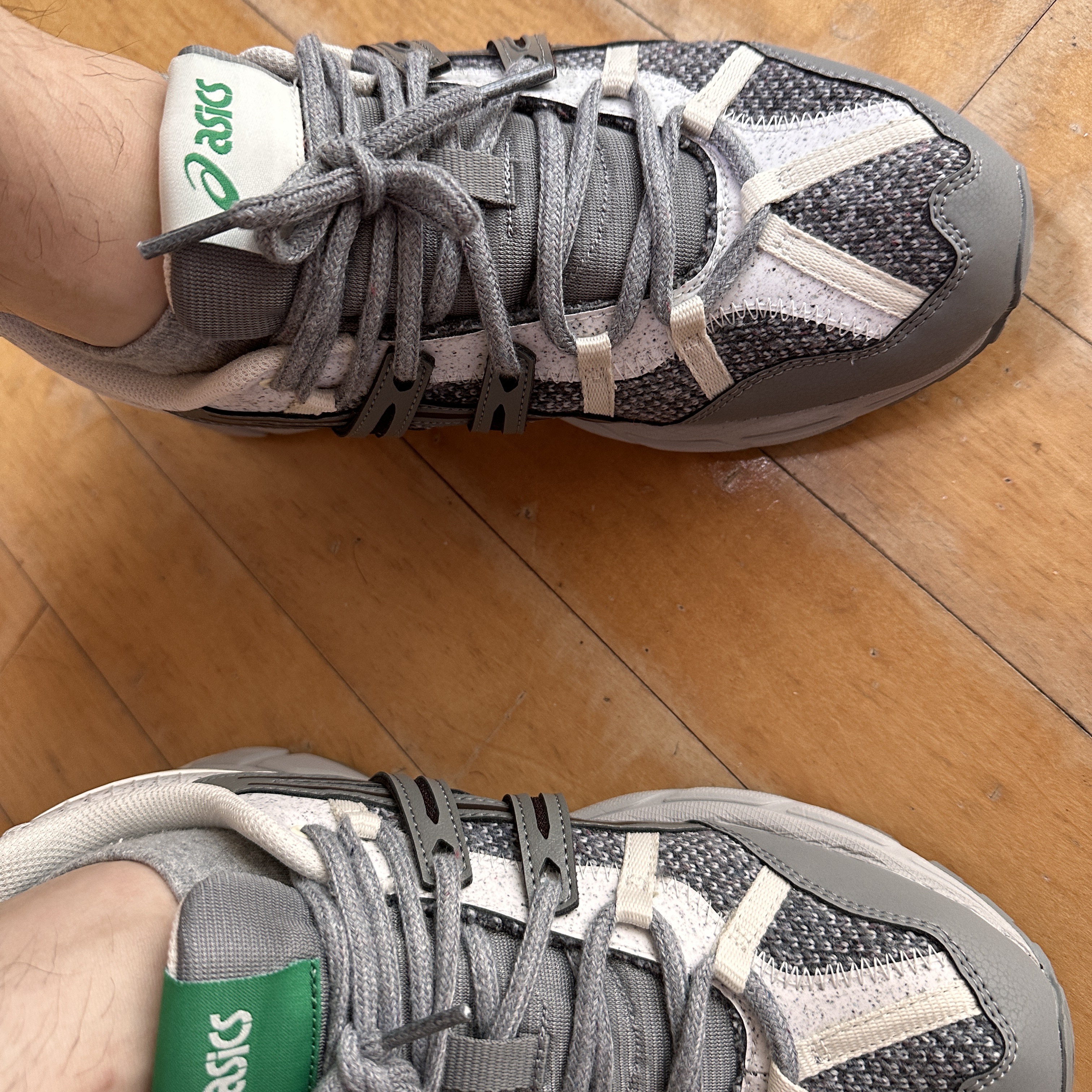 Asics Gel-Sonoma 15-50 Oyster Grey Cream 착용 스타일 - 2