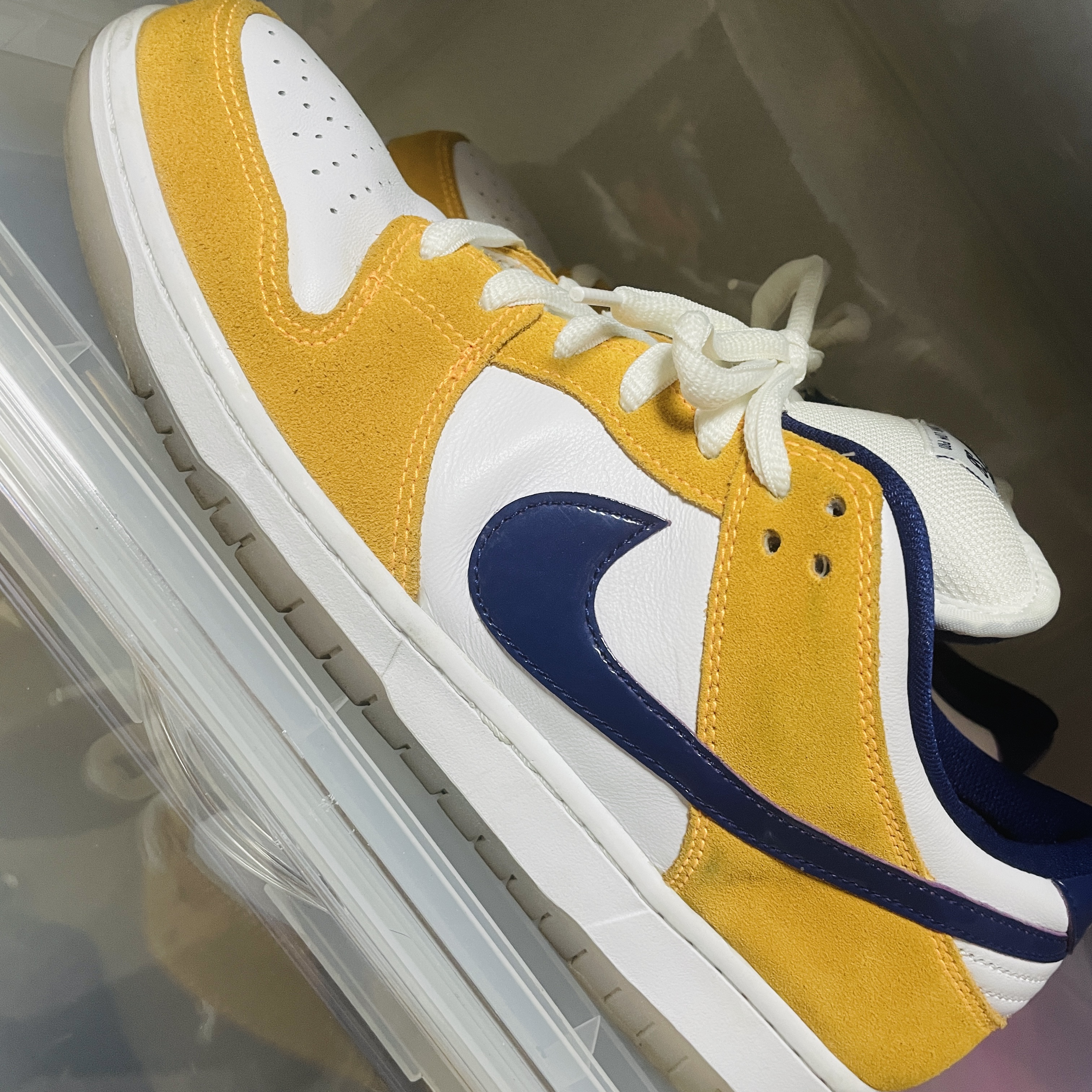 Nike SB Dunk Low Laser Orange 착용 스타일