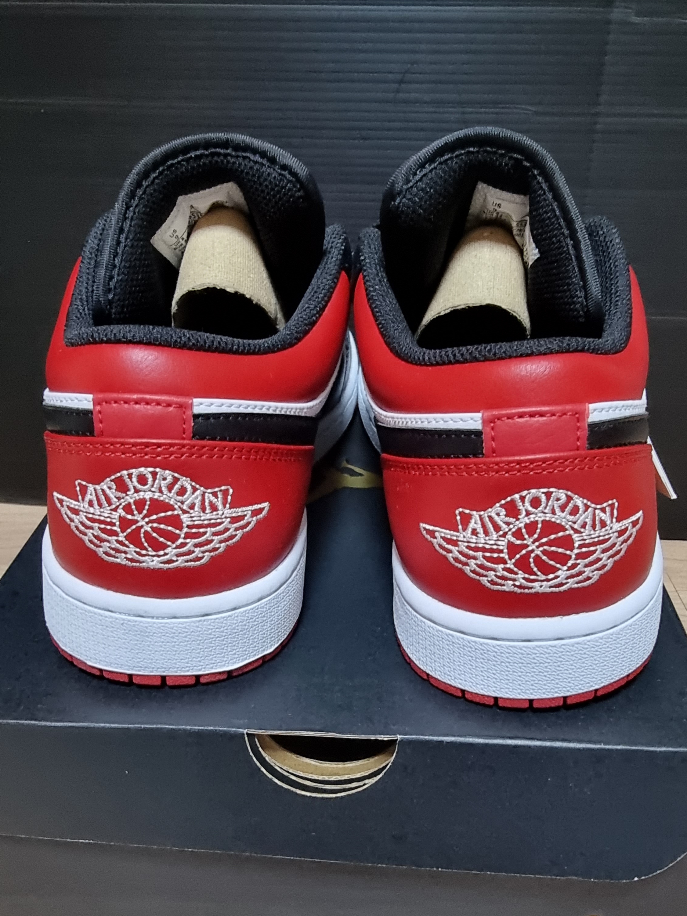Jordan 1 Low Bred Toe 착용 스타일 - 4