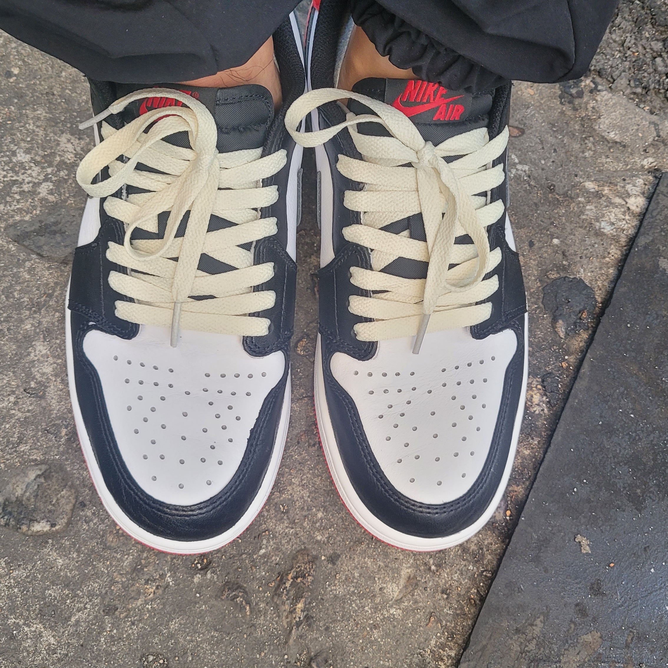 Jordan 1 Retro Low OG Black Toe 착용 스타일