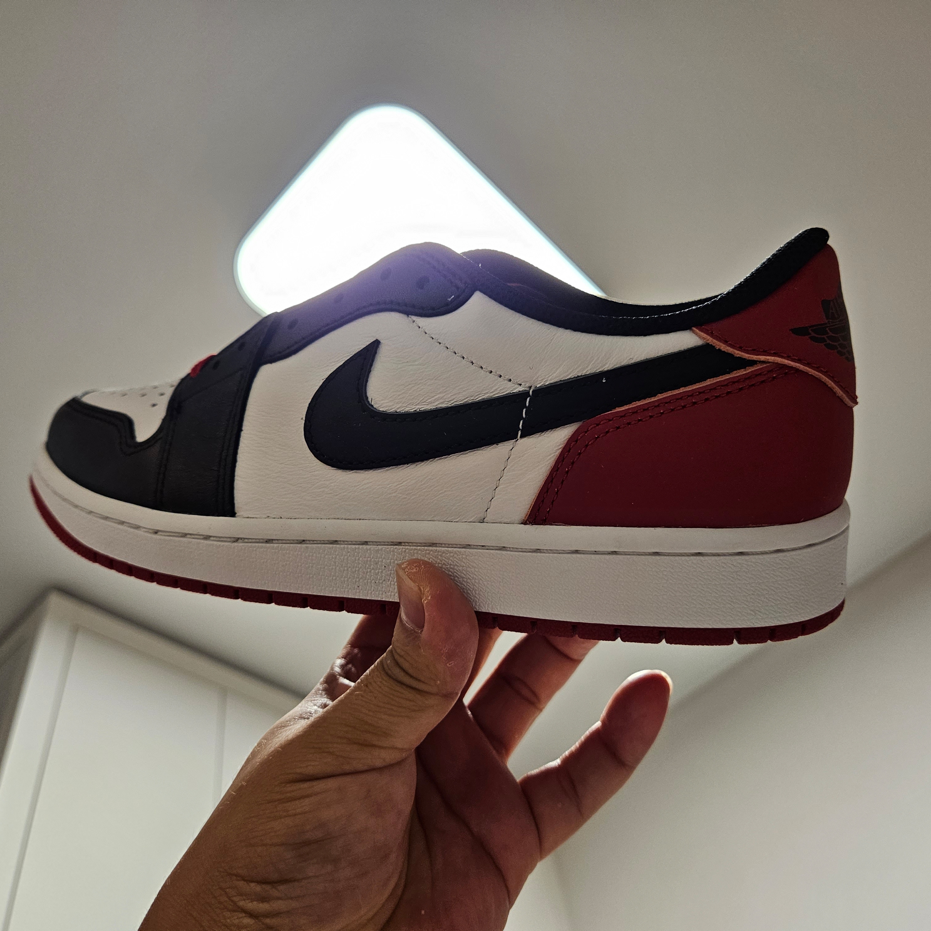 Jordan 1 Retro Low OG Black Toe 착용 스타일