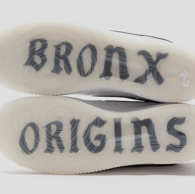 Nike Air Force 1 '07 PRM Bronx Origins 착용 스타일 - 3