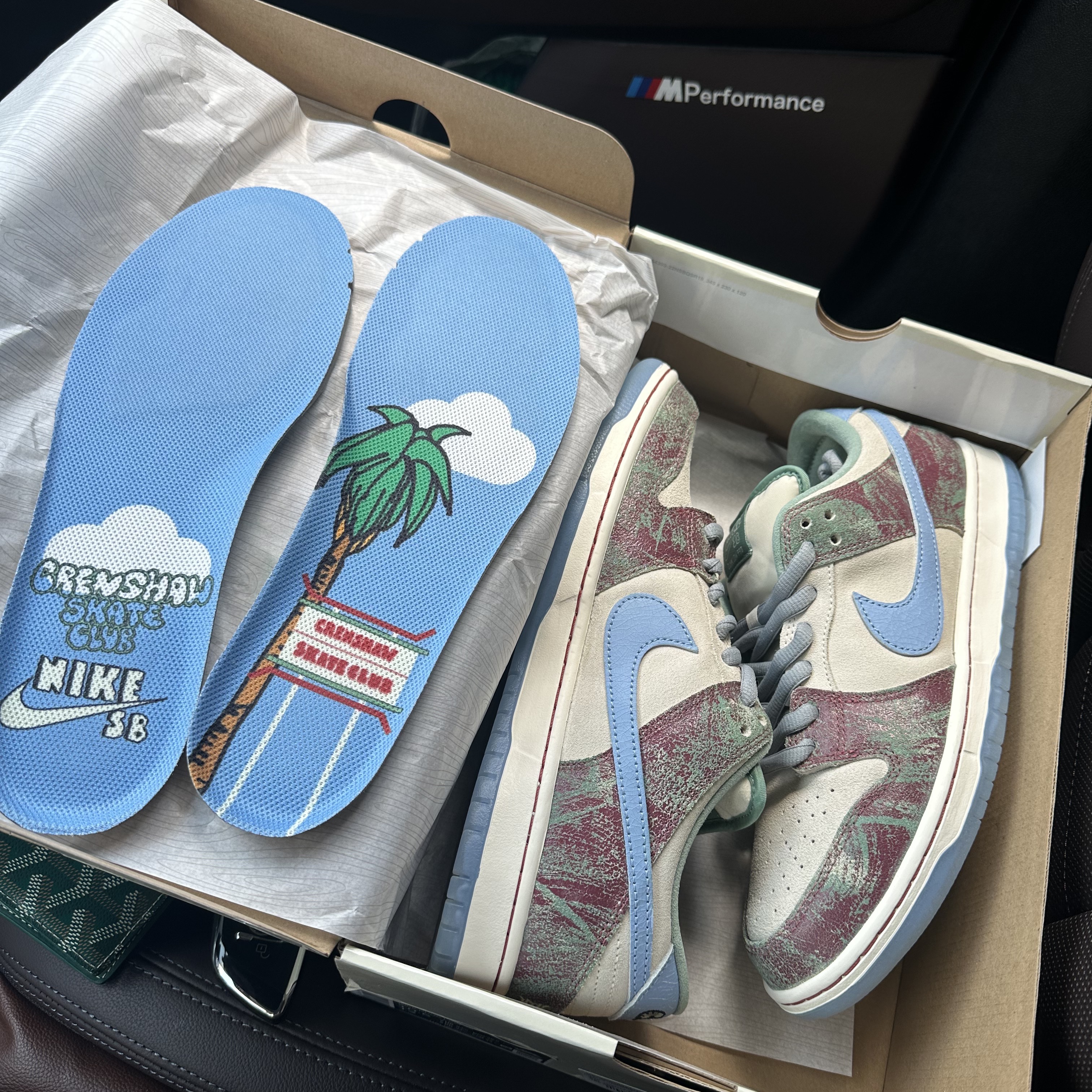 Nike x Crenshaw Skate Club SB Dunk Low Sail Light Blue Cedar 착용 스타일