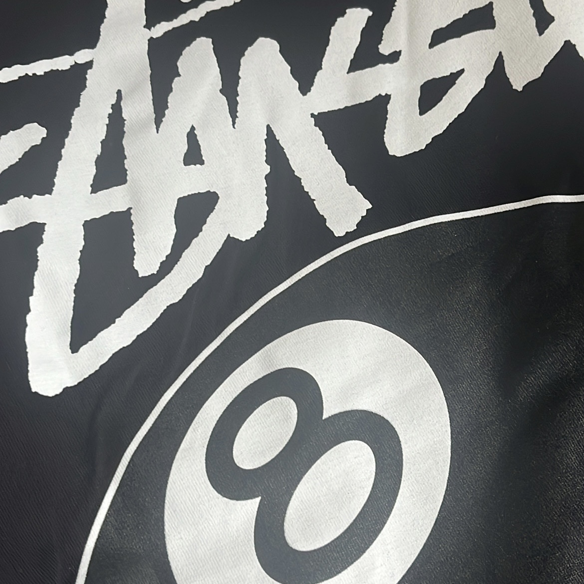 Stussy 8 Ball T-Shirt Black - 22SS 착용 스타일