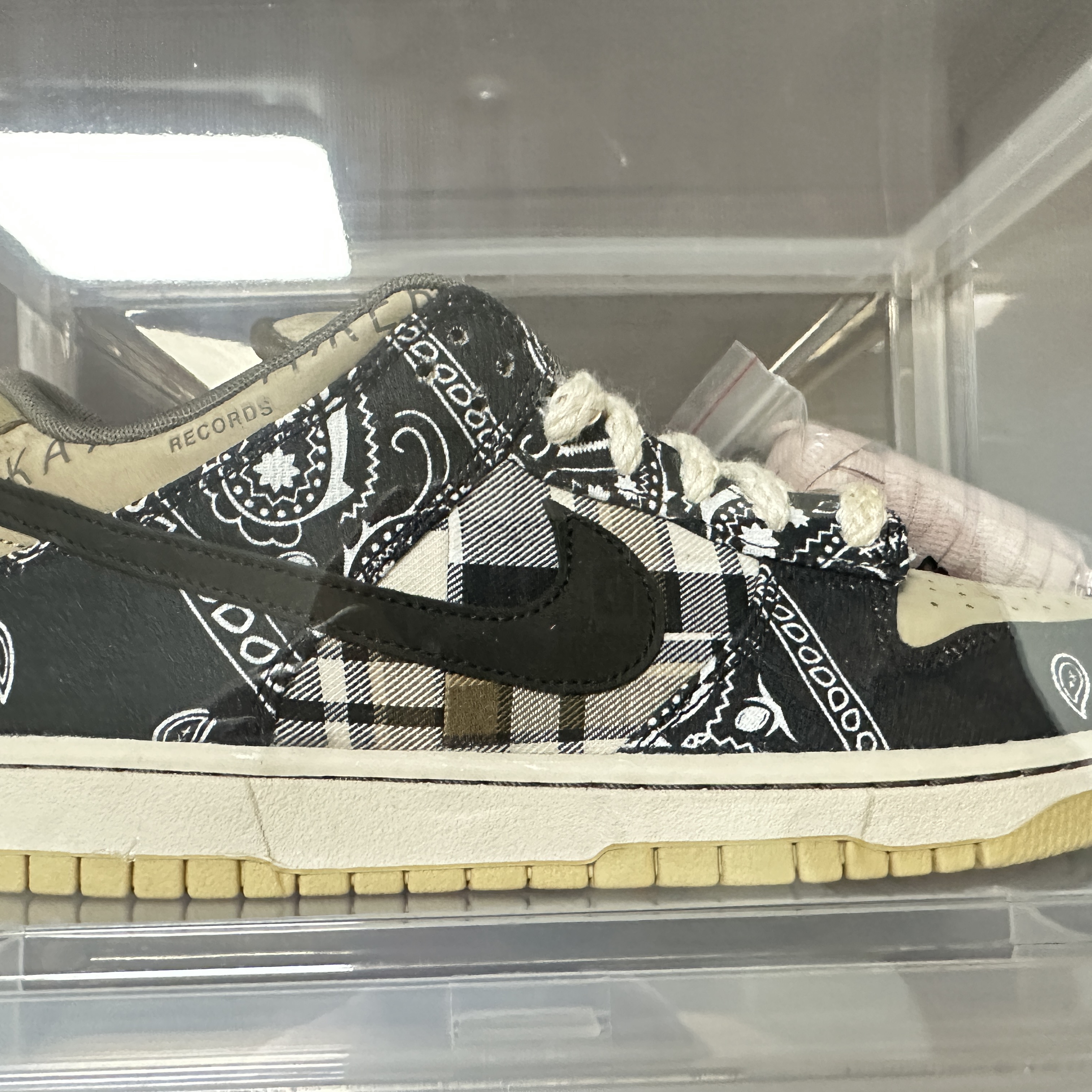Nike x Travis Scott SB Dunk Low 착용 스타일