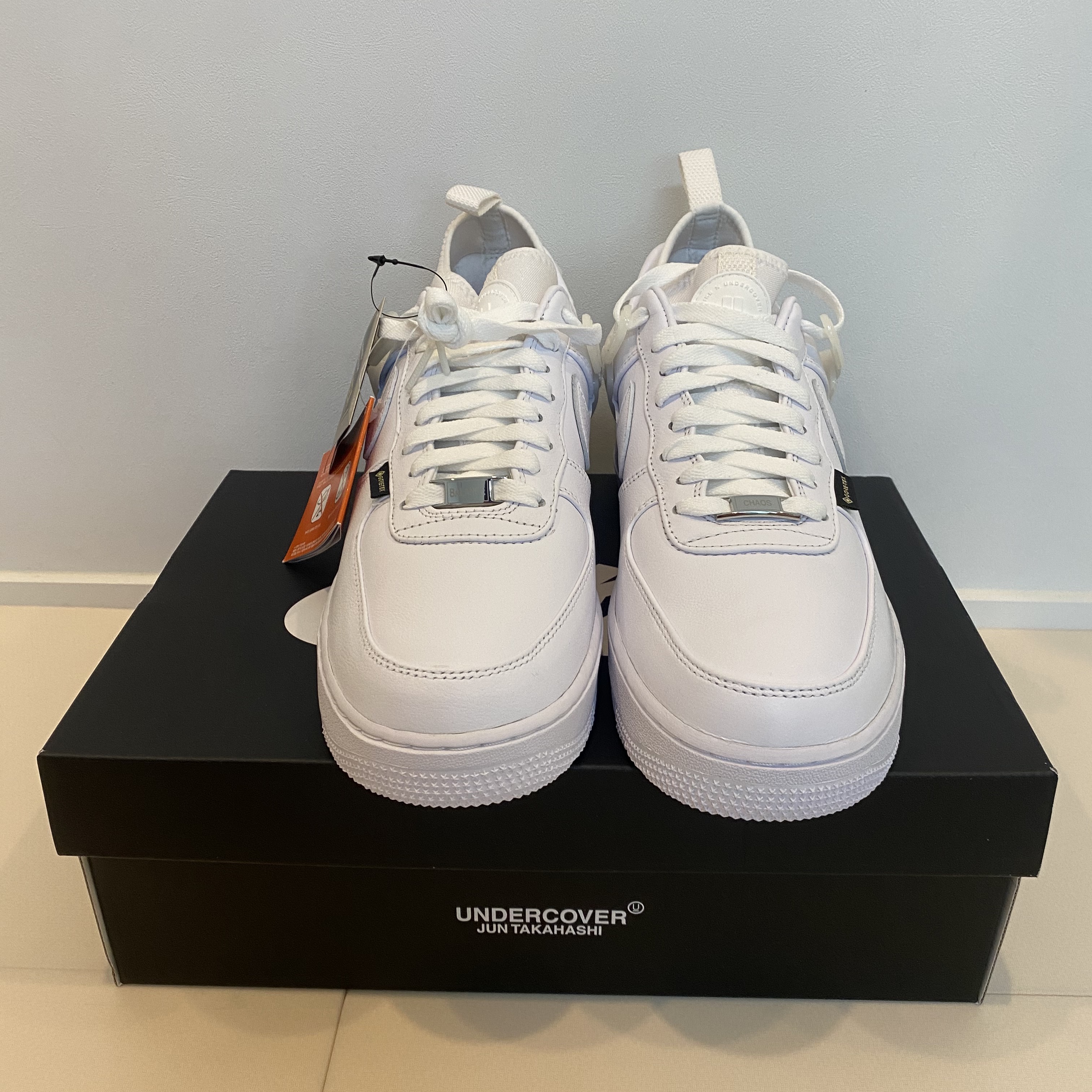 Nike x Undercover Air Force 1 Low SP White 착용 스타일 - 1