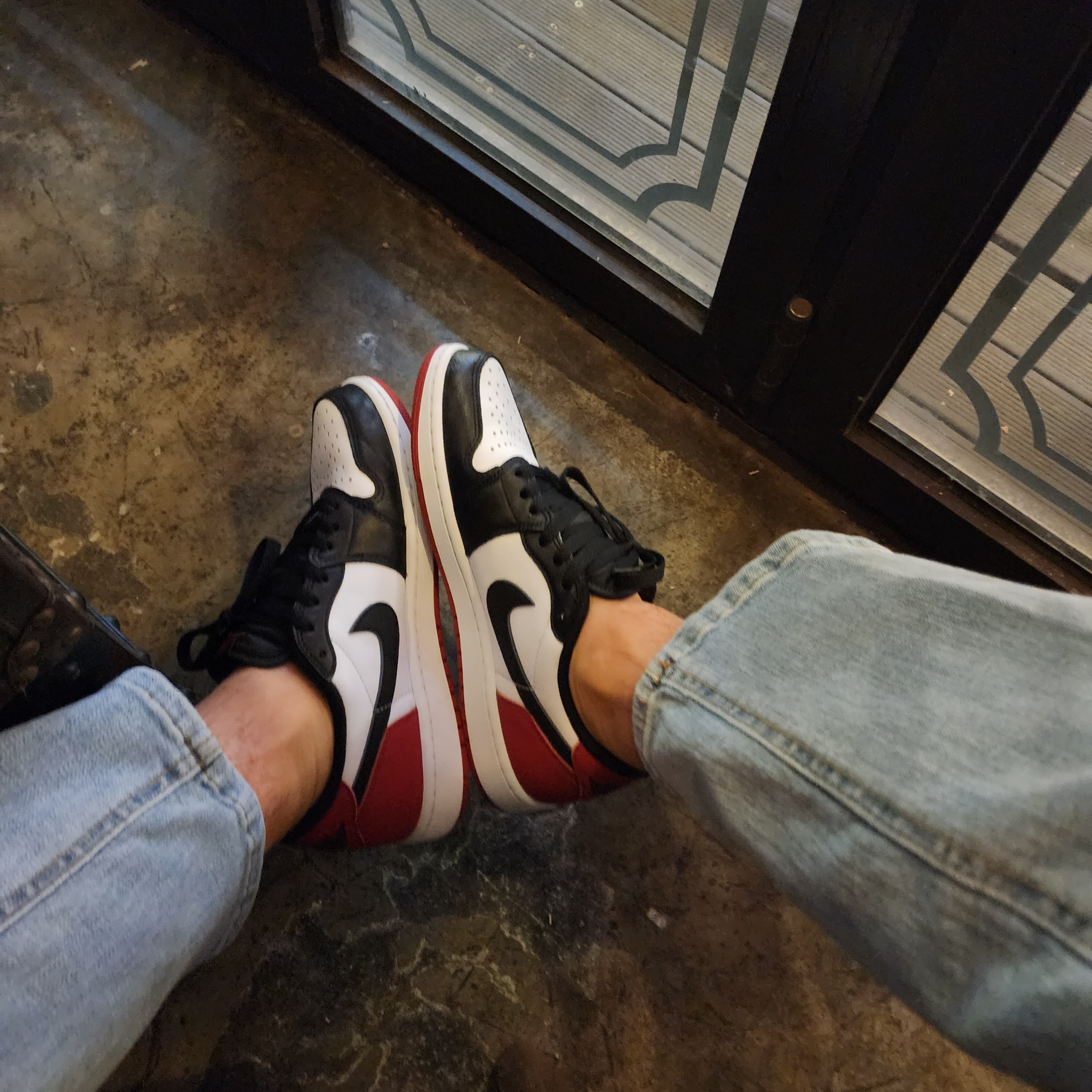 Jordan 1 Retro Low OG Black Toe 착용 스타일