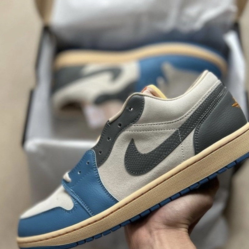 Jordan 1 Low SE Tokyo 96 착용 스타일 - 2