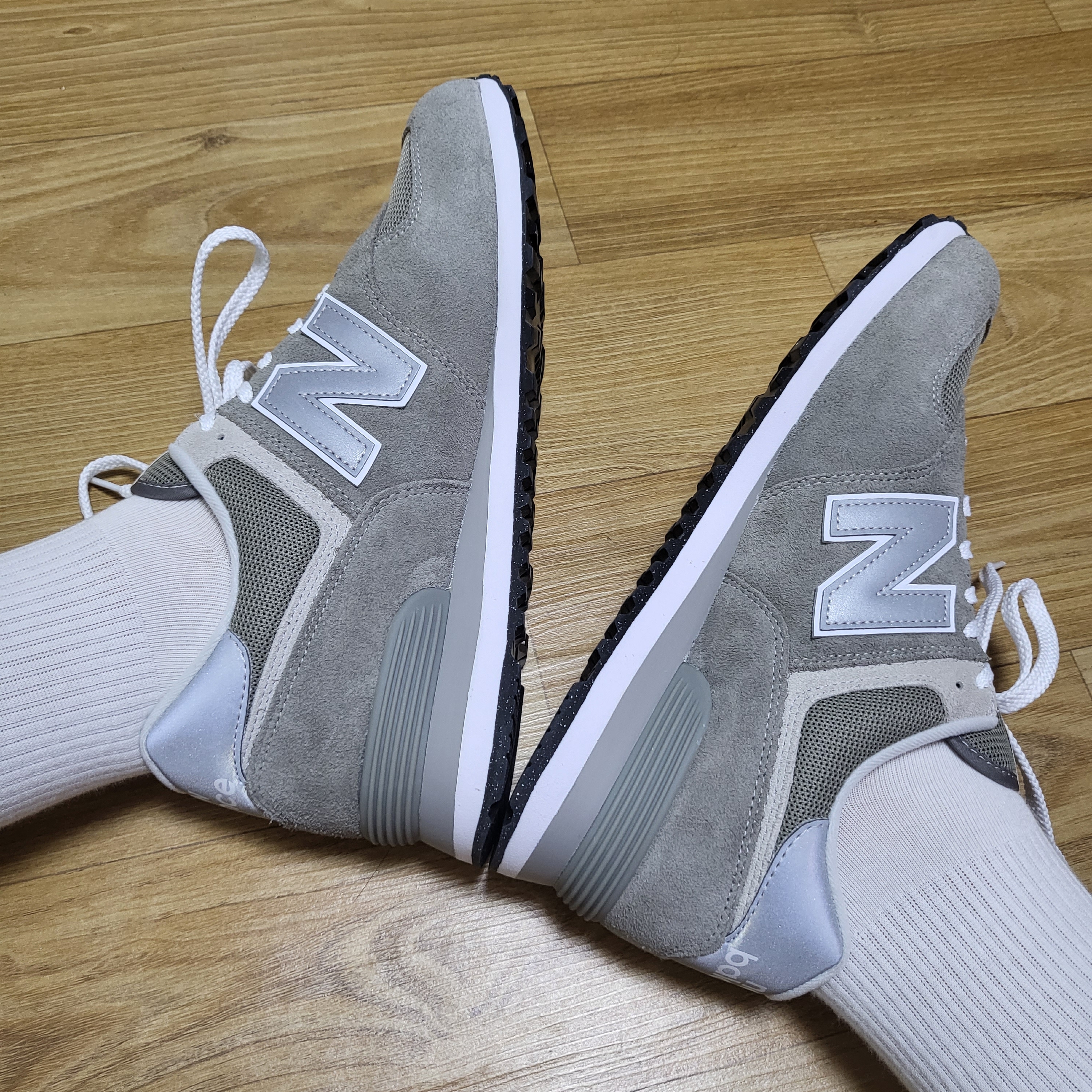 New Balance 574 Worn By Anyone Grey - D Standard 착용 스타일 - 1