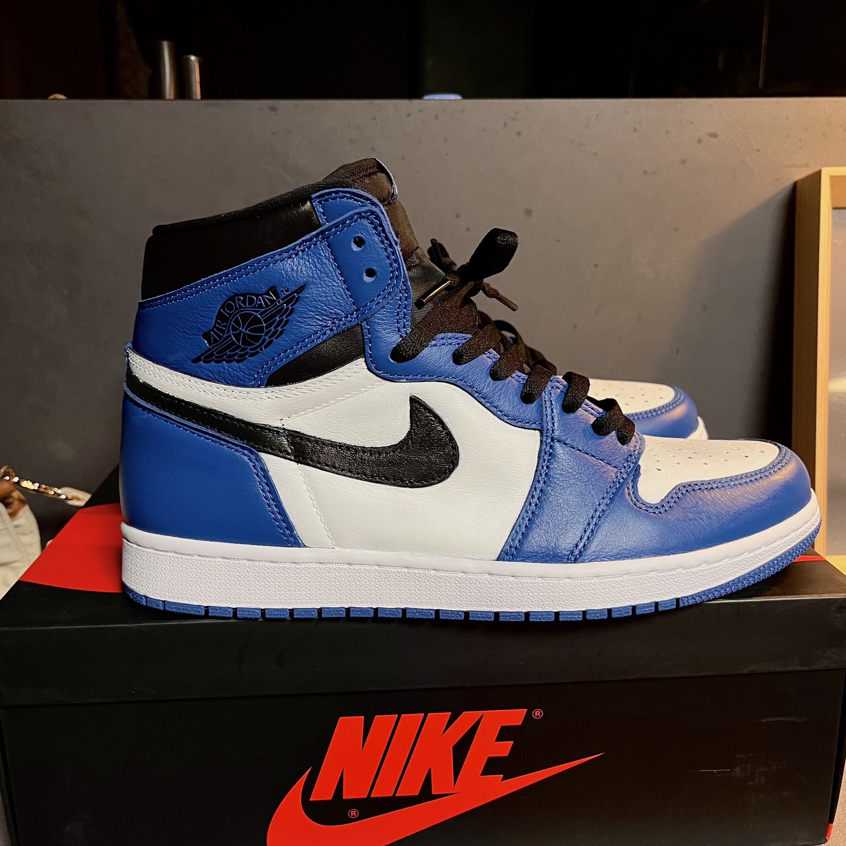 Jordan 1 Retro High OG Dark Marina Blue, Jordan 1 Retro High Game Royal 착용 스타일