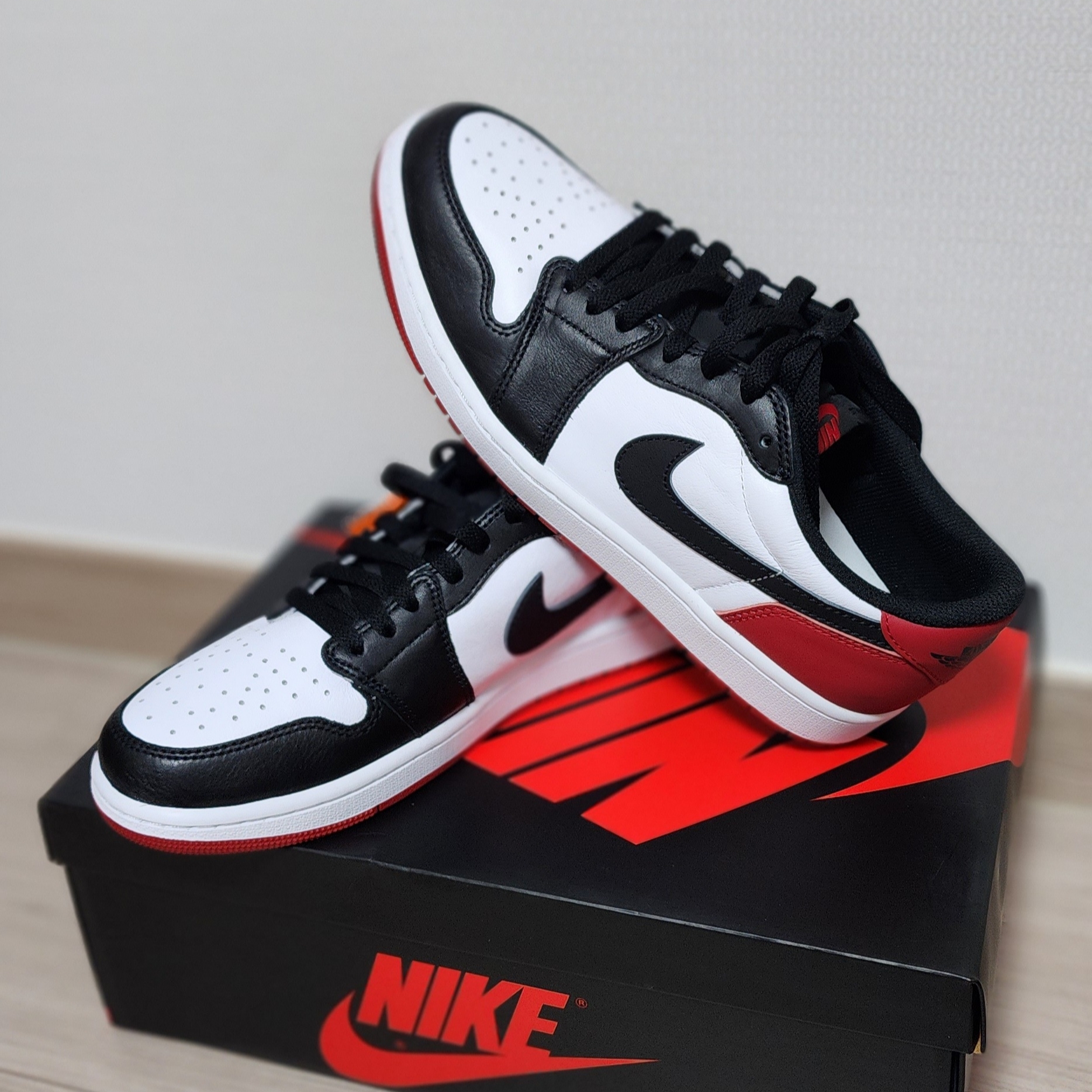 Jordan 1 Retro Low OG Black Toe 착용 스타일