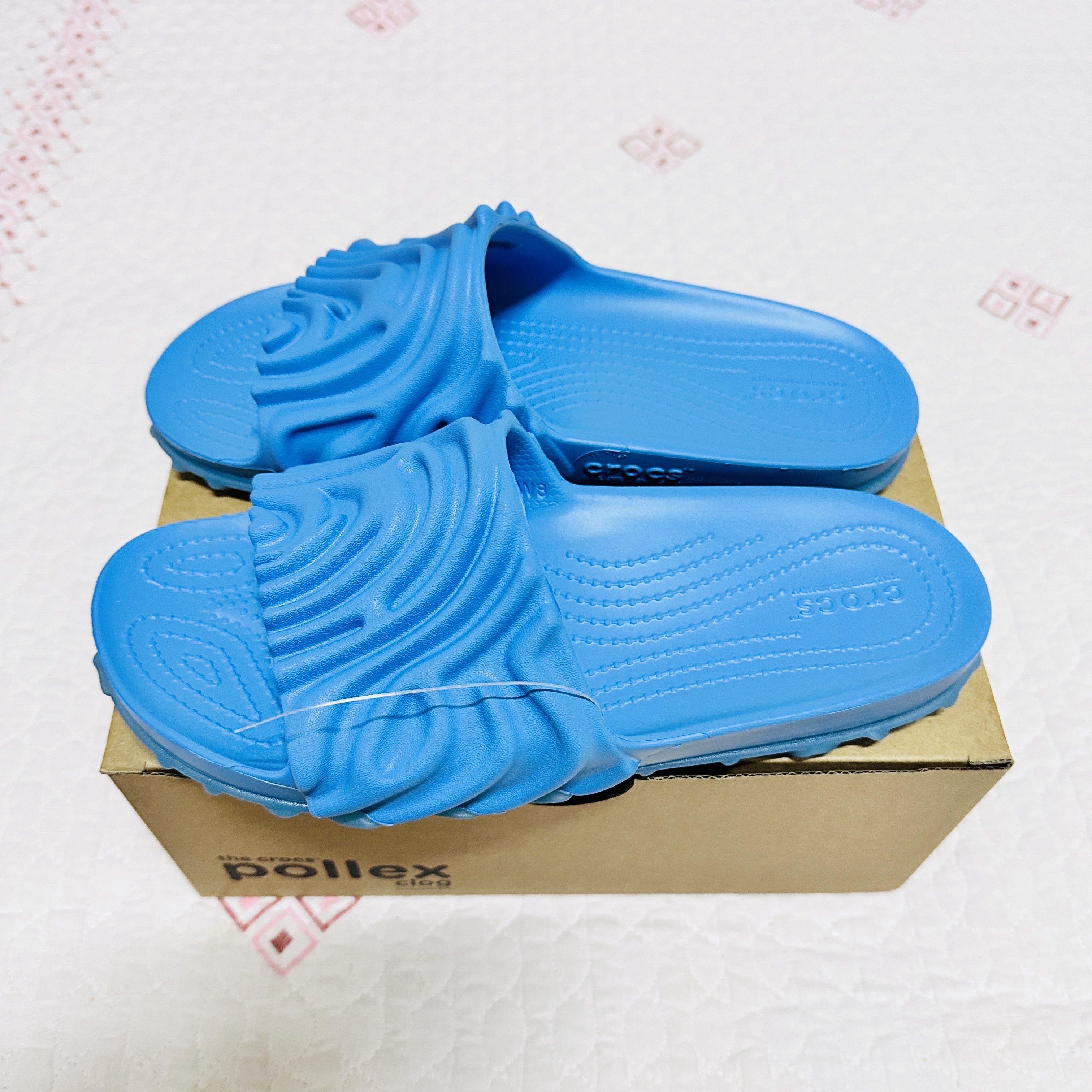 Crocs x Salehe Bembury Pollex Slide Tashmoo 착용 스타일 - 2