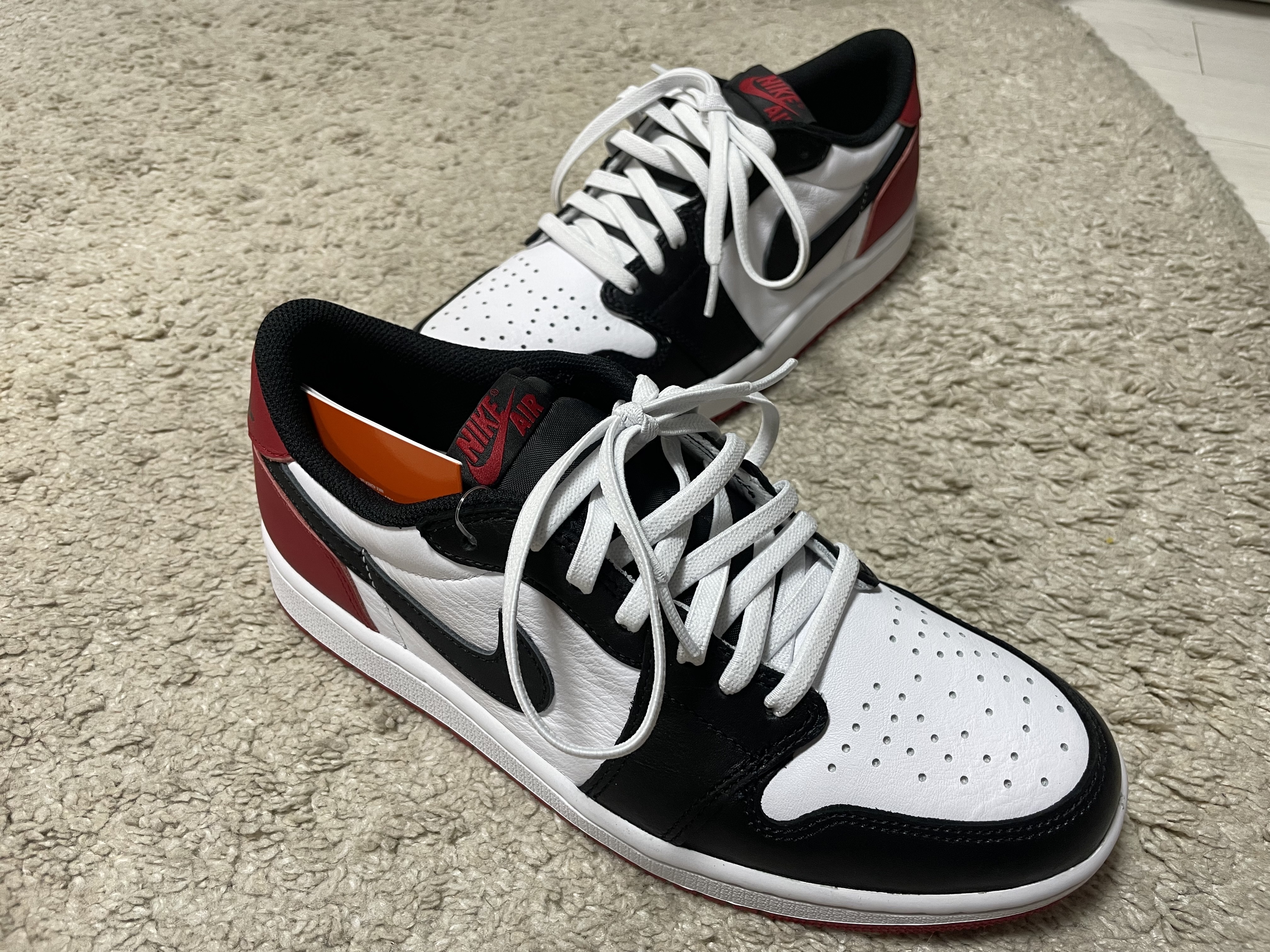 Jordan 1 Retro Low OG Black Toe 착용 스타일