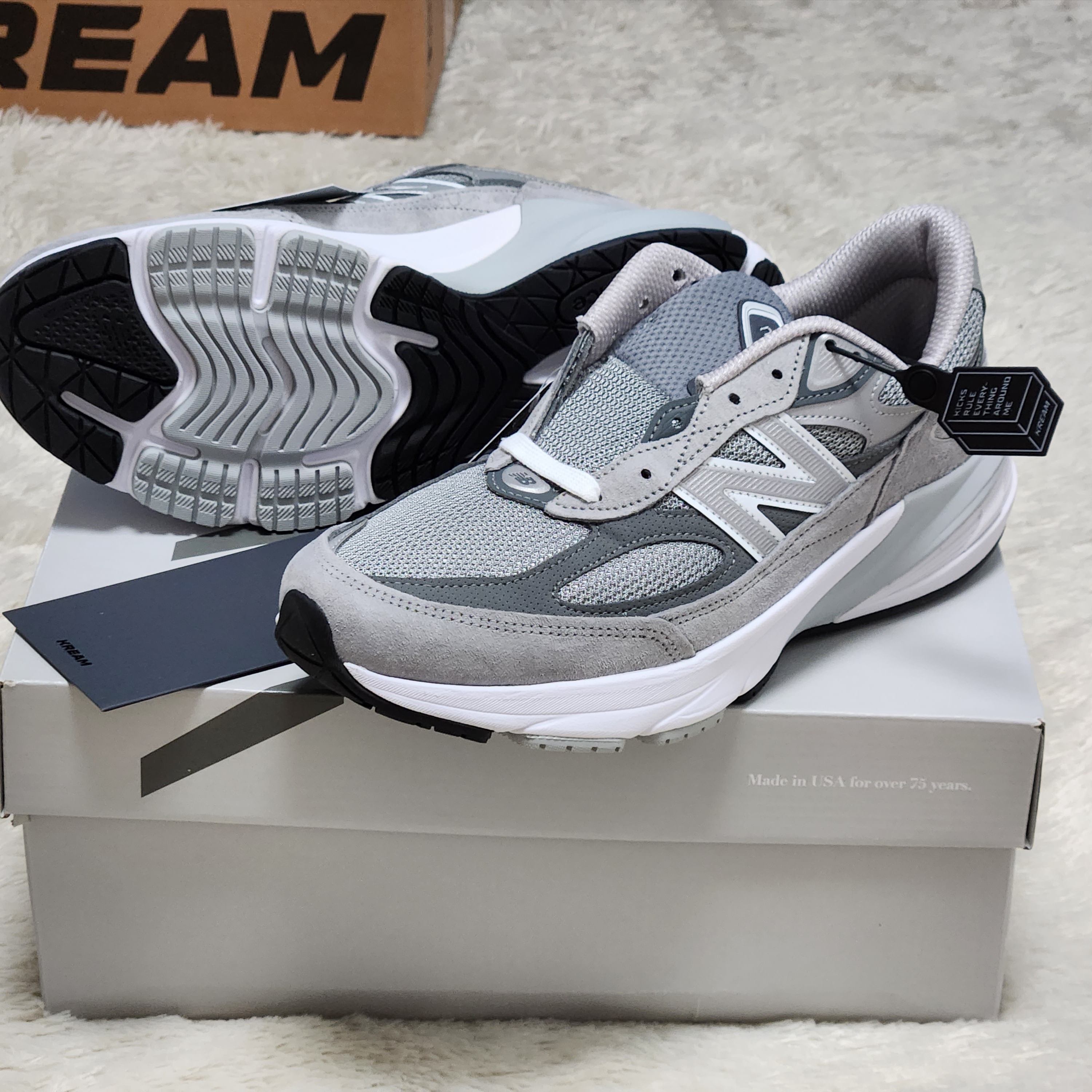 New Balance 990v6 Made in USA Grey - D Standard 착용 스타일 - 2