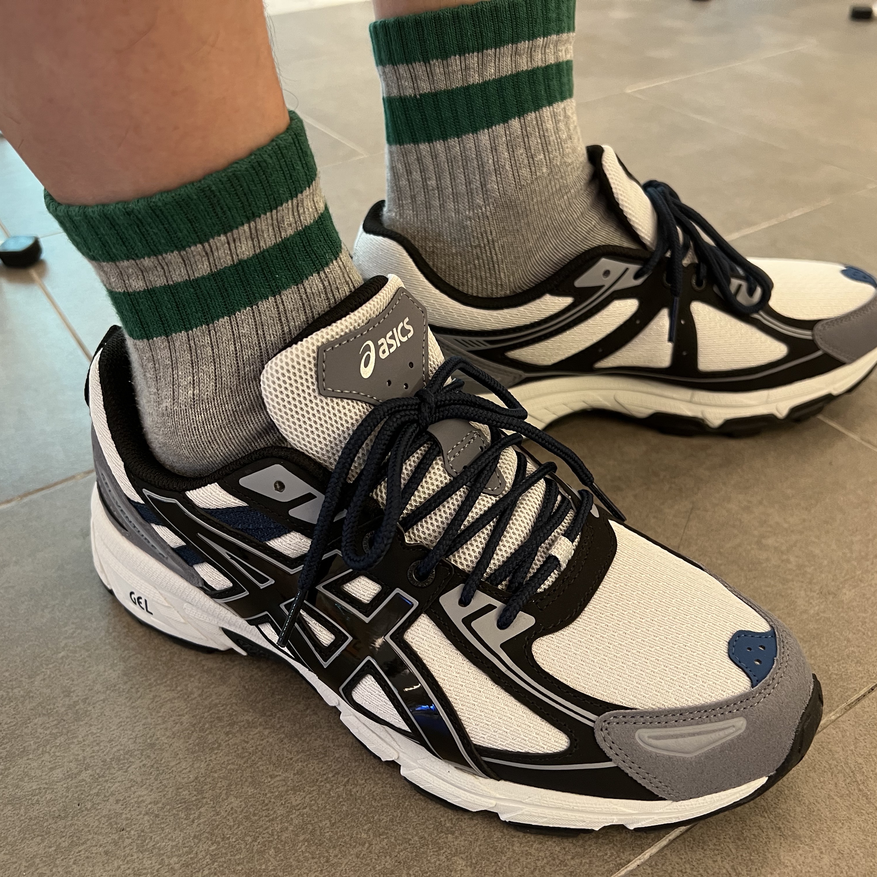 Asics Gel-Venture 6 SPS Glacier Grey 착용 스타일