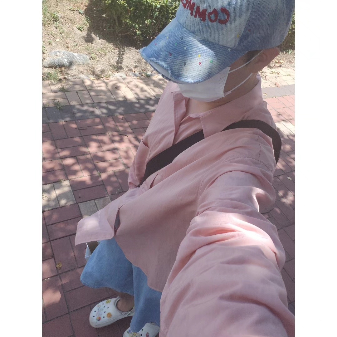 Nos Couleurs No Comment Cap Denim 착용 스타일 - 1