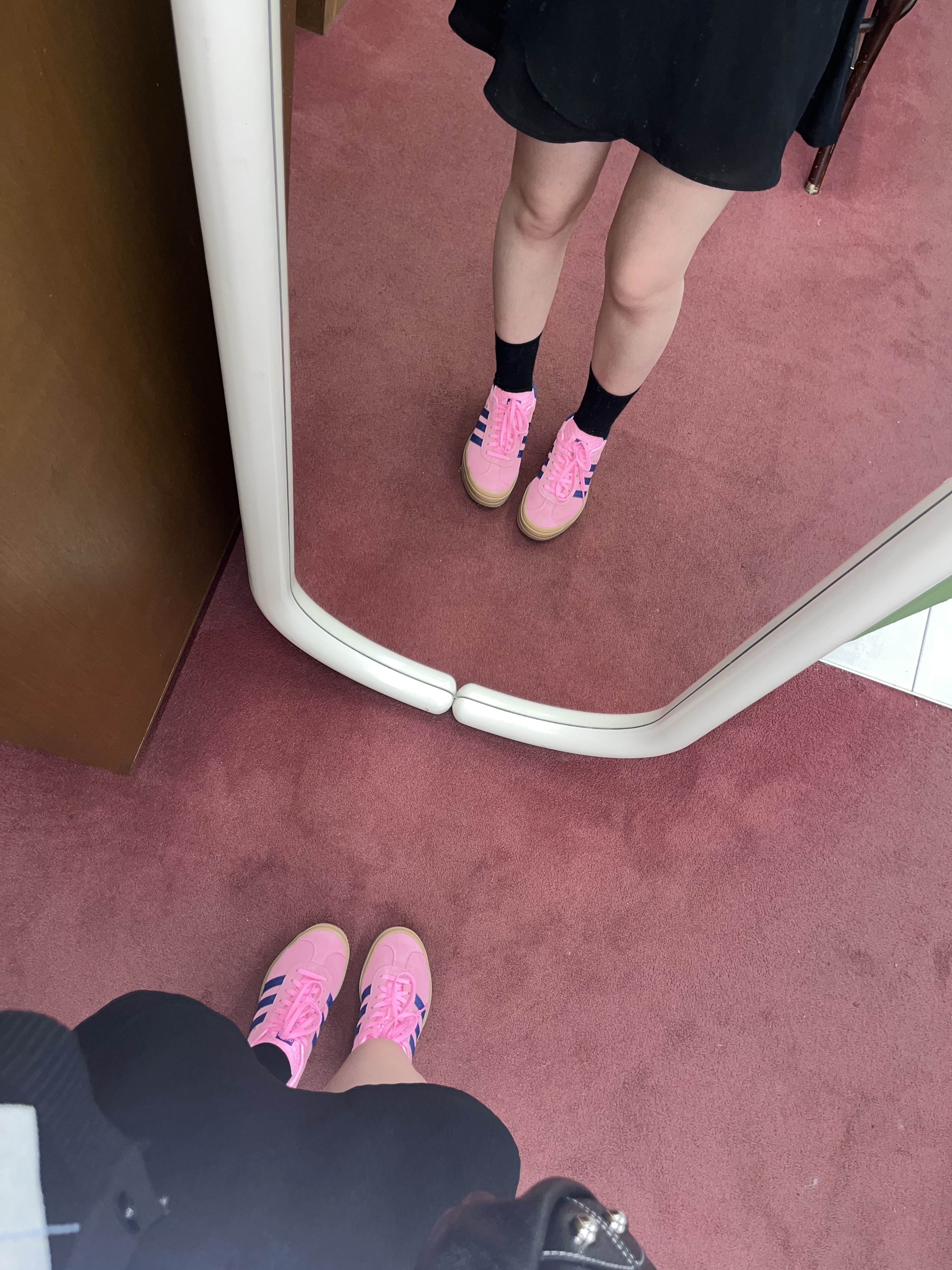 (W) Adidas Gazelle Bold Pink Glow Victory Blue 착용 스타일 - 2