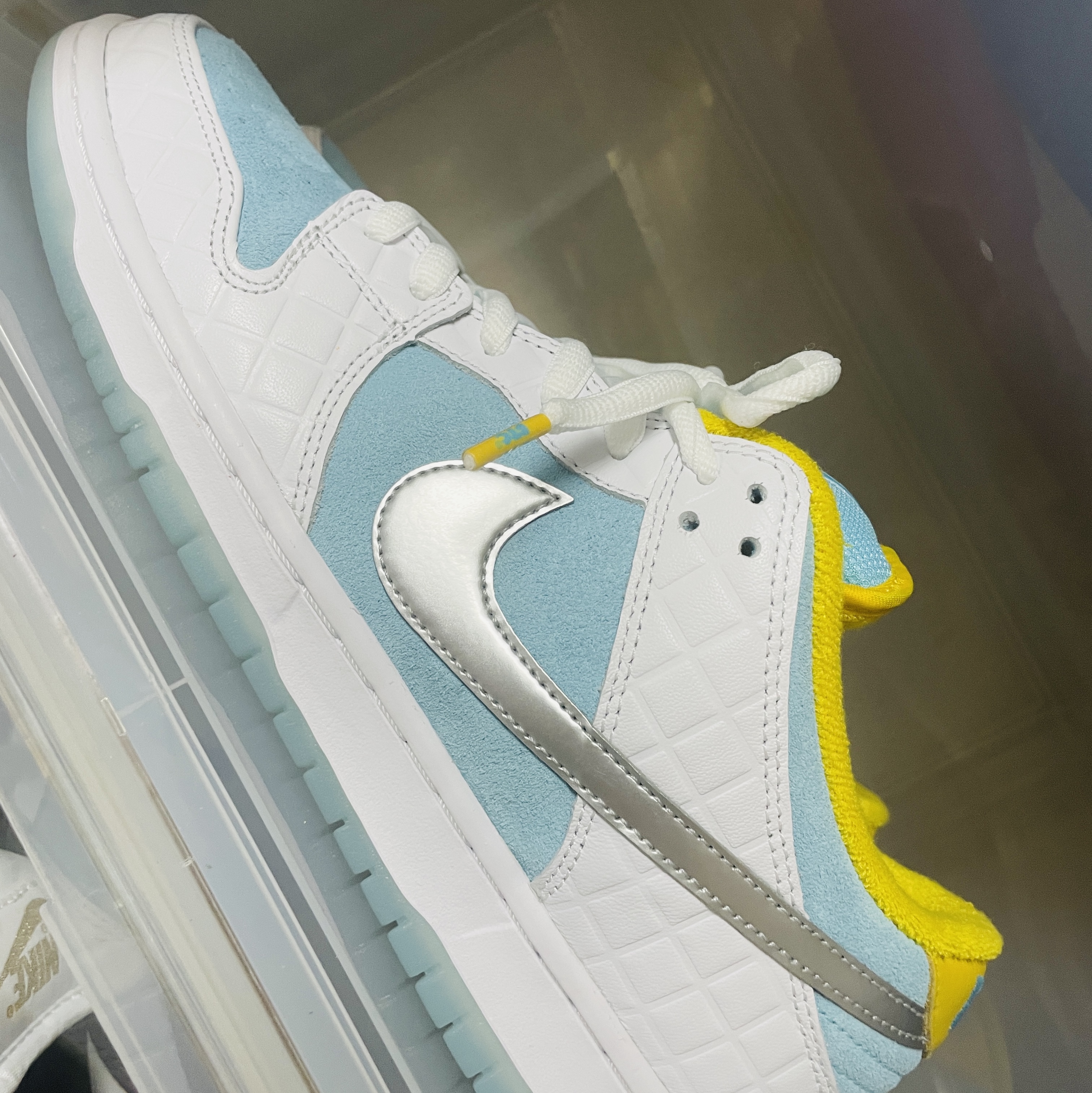 Nike x FTC SB Dunk Low Pro QS Lagoon Pulse 착용 스타일