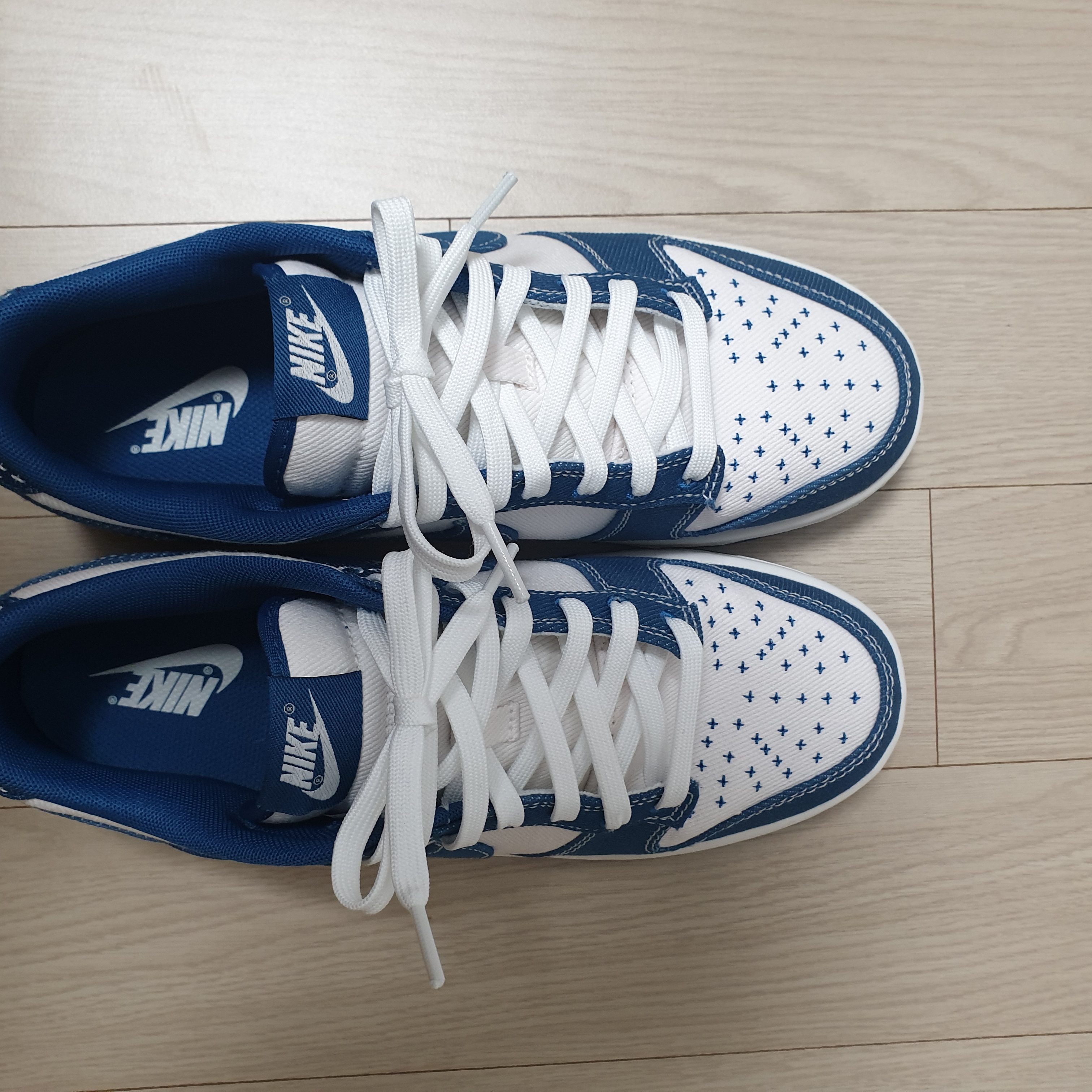 Nike Dunk Low Retro SE Industrial Blue 착용 스타일