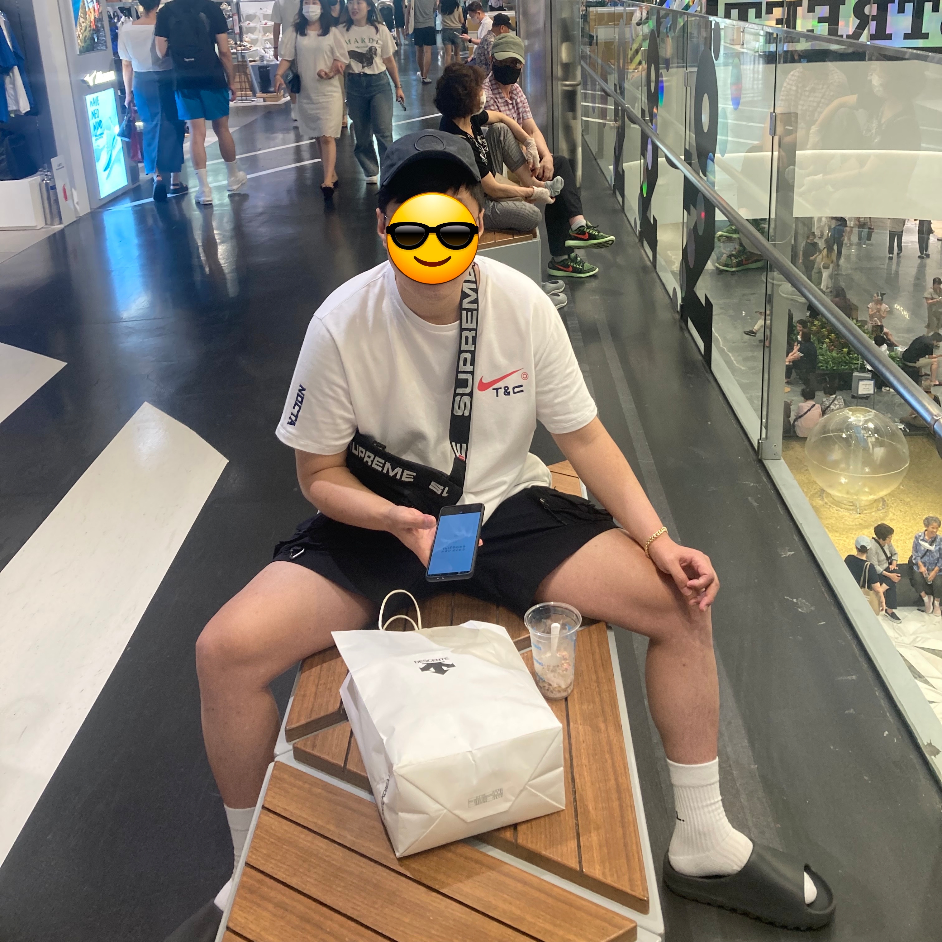 Supreme x Stone Island Reactive Ice Camo Ripstop Camp Cap Black - 22SS, Adidas Yeezy Slide Onyx 착용 스타일