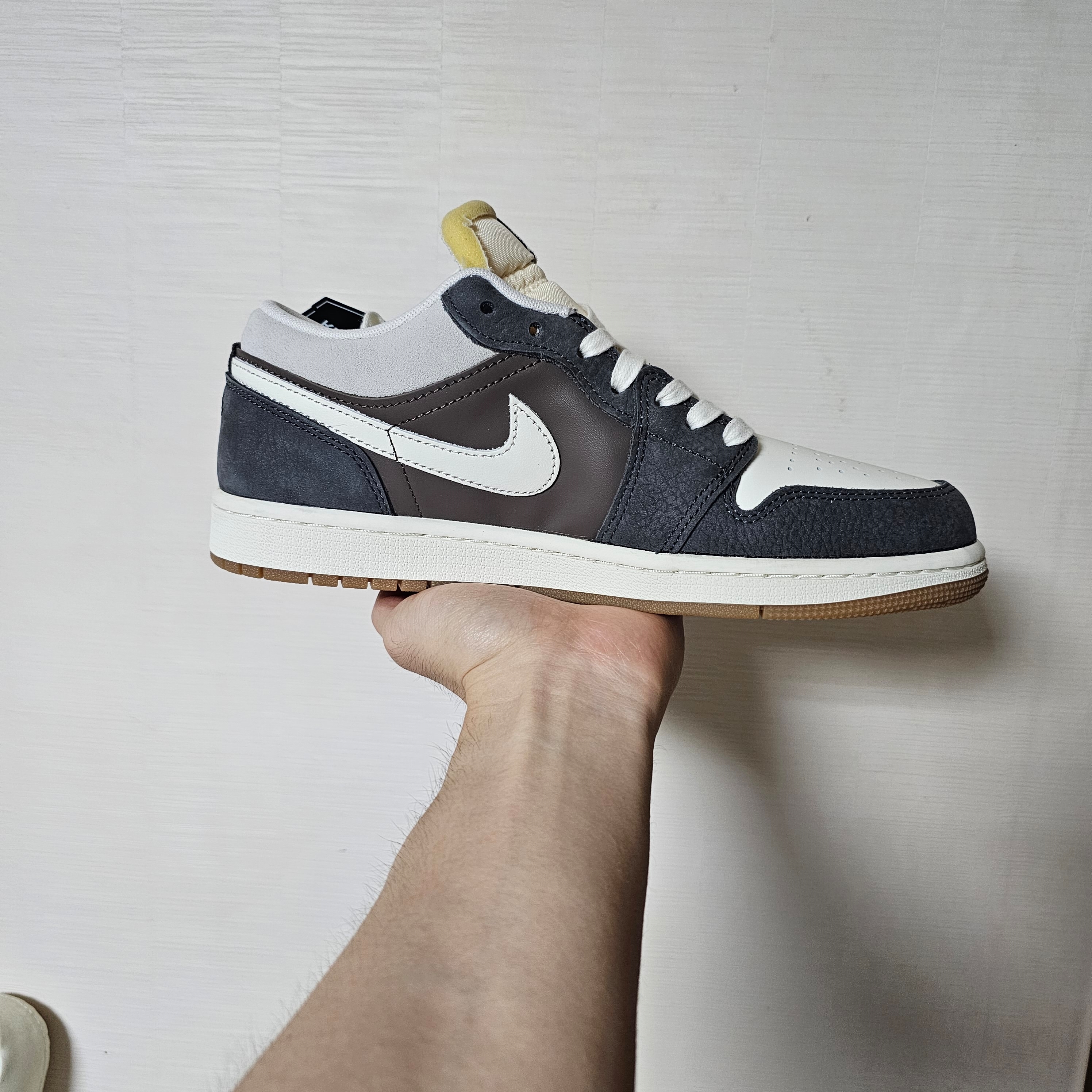 Jordan 1 Low Kkachi 착용 스타일 - 3