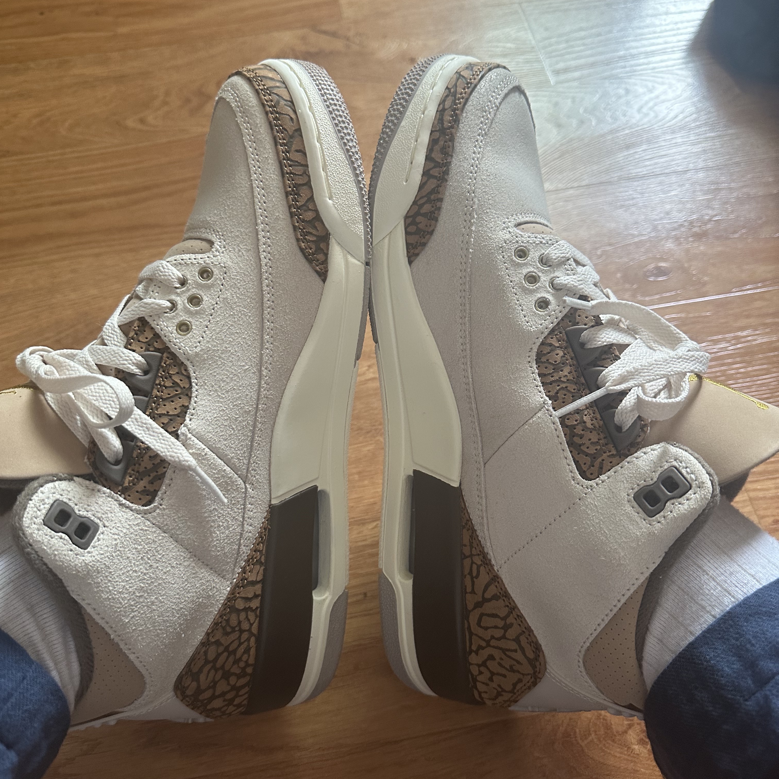 Jordan 3 Retro Orewood Brown 착용 스타일 - 3