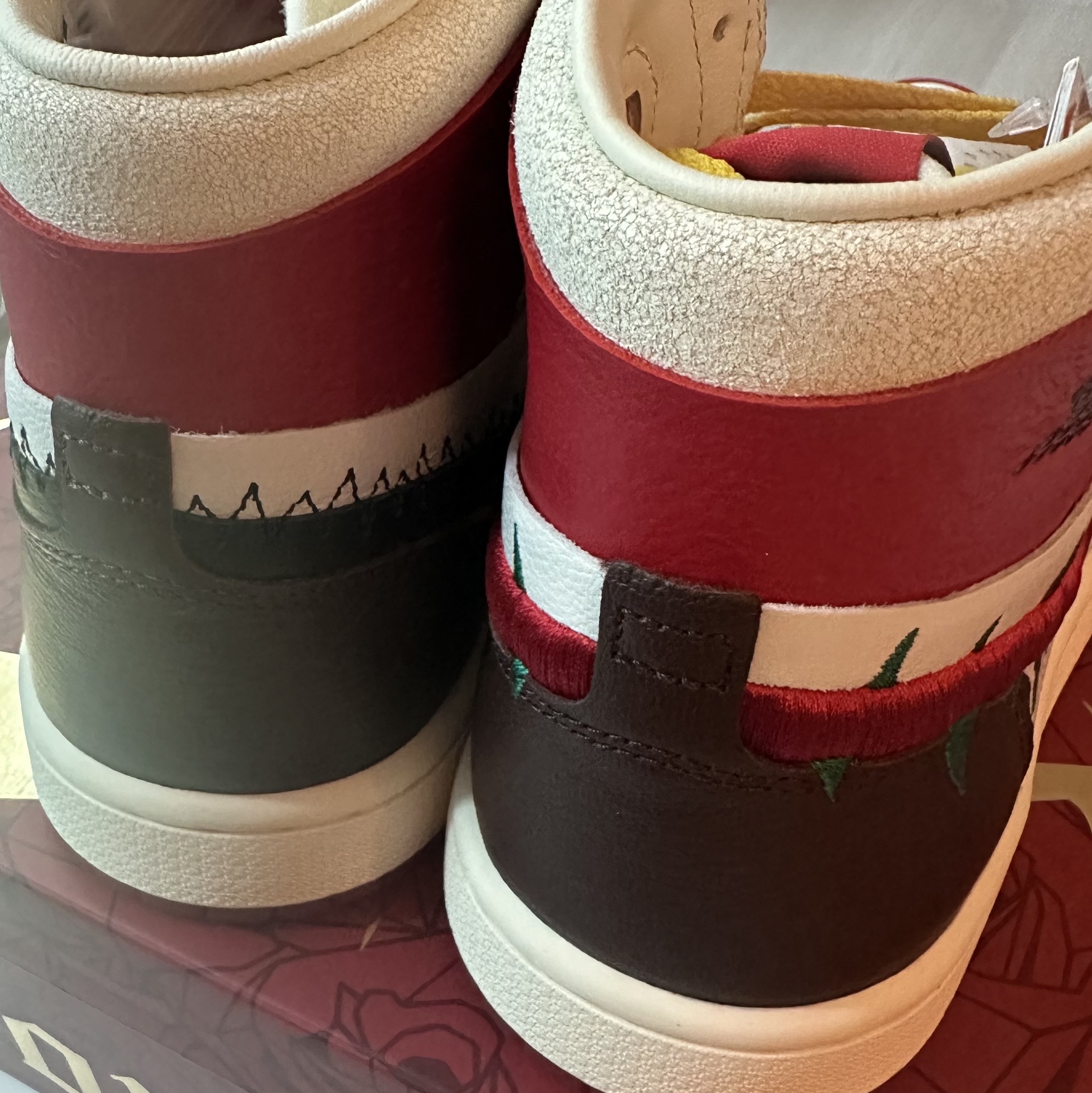 (W) Jordan 1 x Teyana Taylor Zoom CMFT 2 Gym Red 착용 스타일 - 3