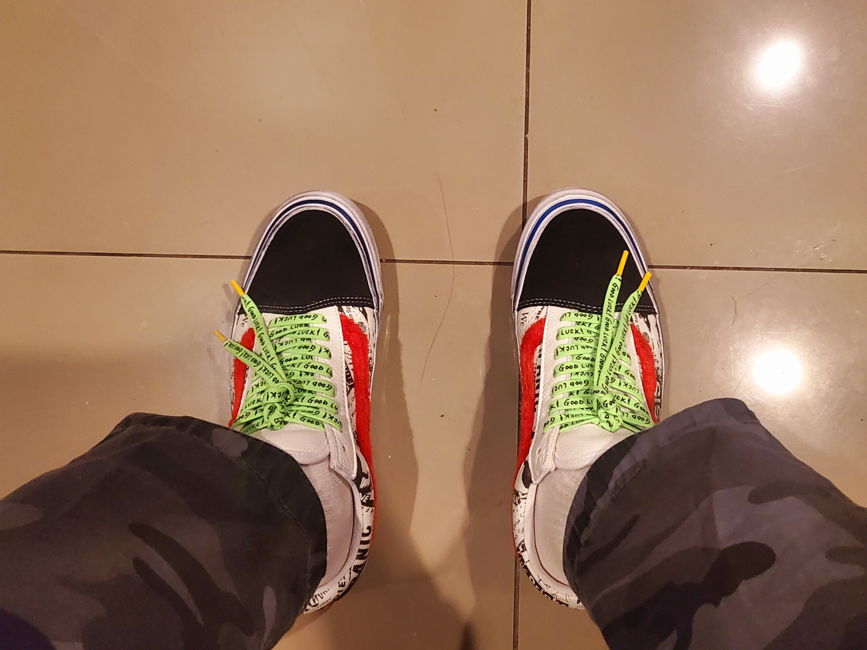 Vans Vault x Gallery Dept. OG Old Skool LX 착용 스타일 - 2