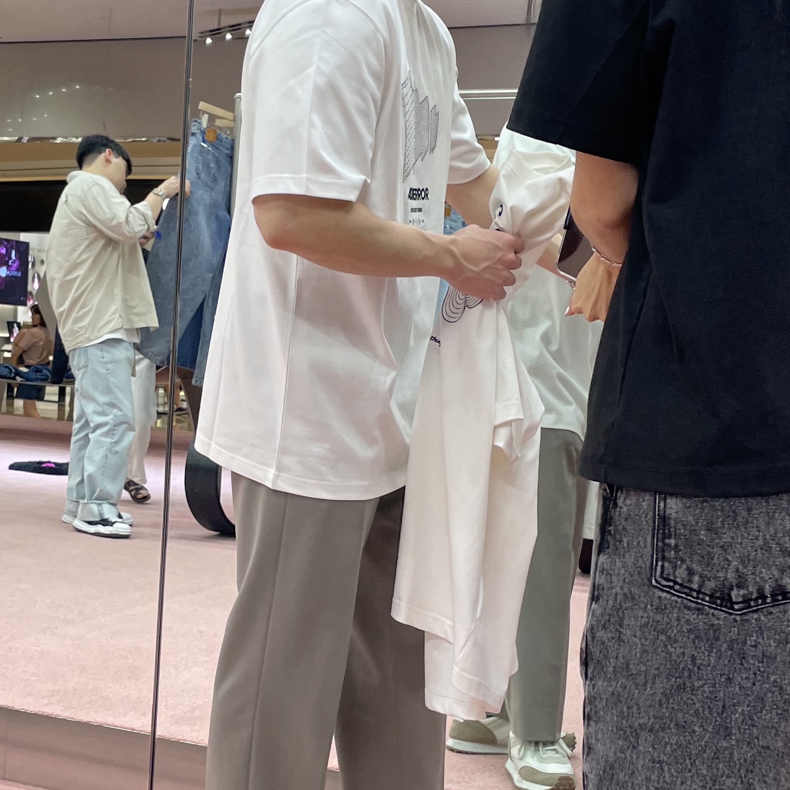 Ader Error Twinny Logo T-Shirt White 착용 스타일