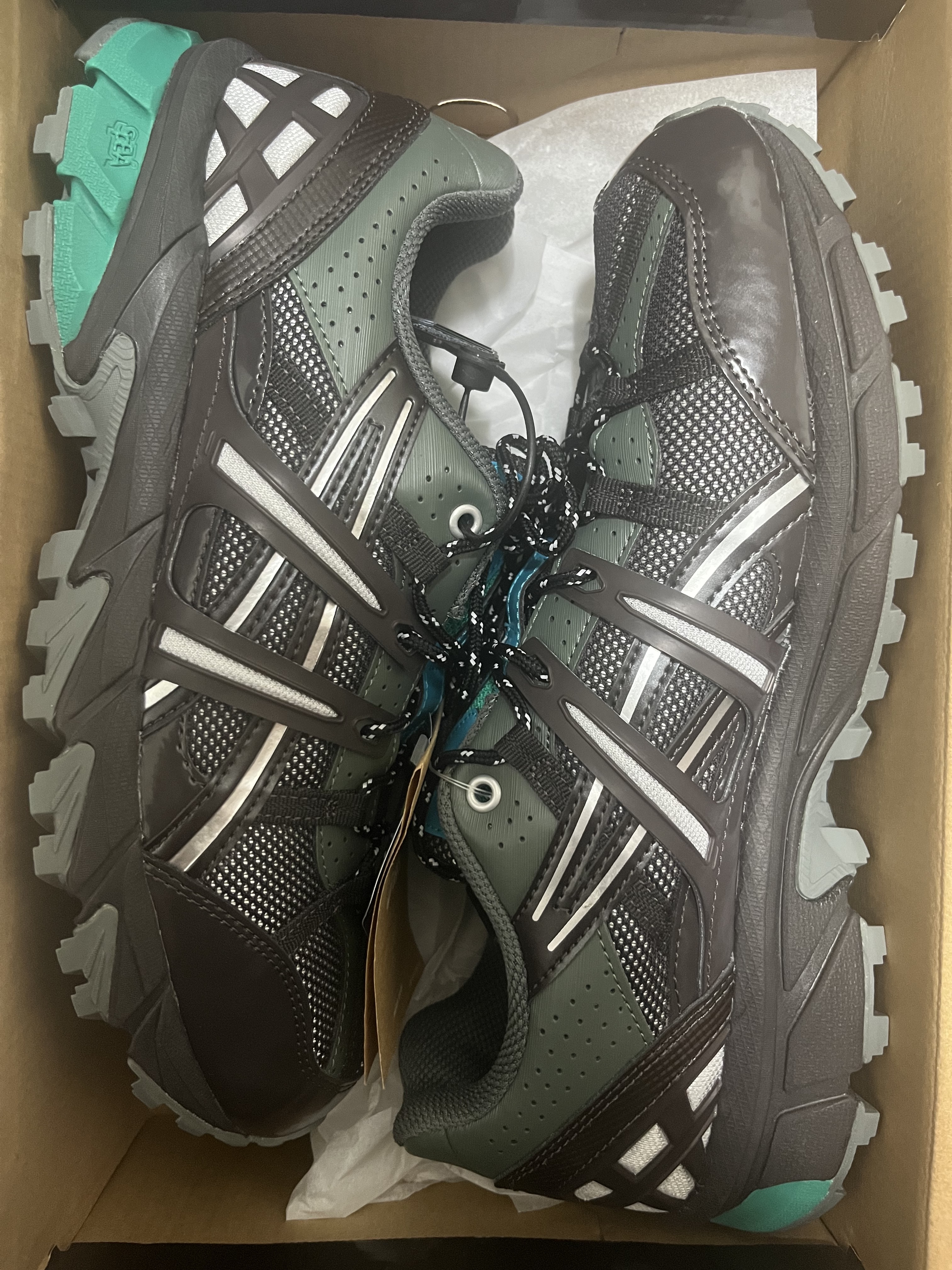 (W) Asics x Matin Kim Gel-Sonoma 15-50 Black Pure Silver 착용 스타일