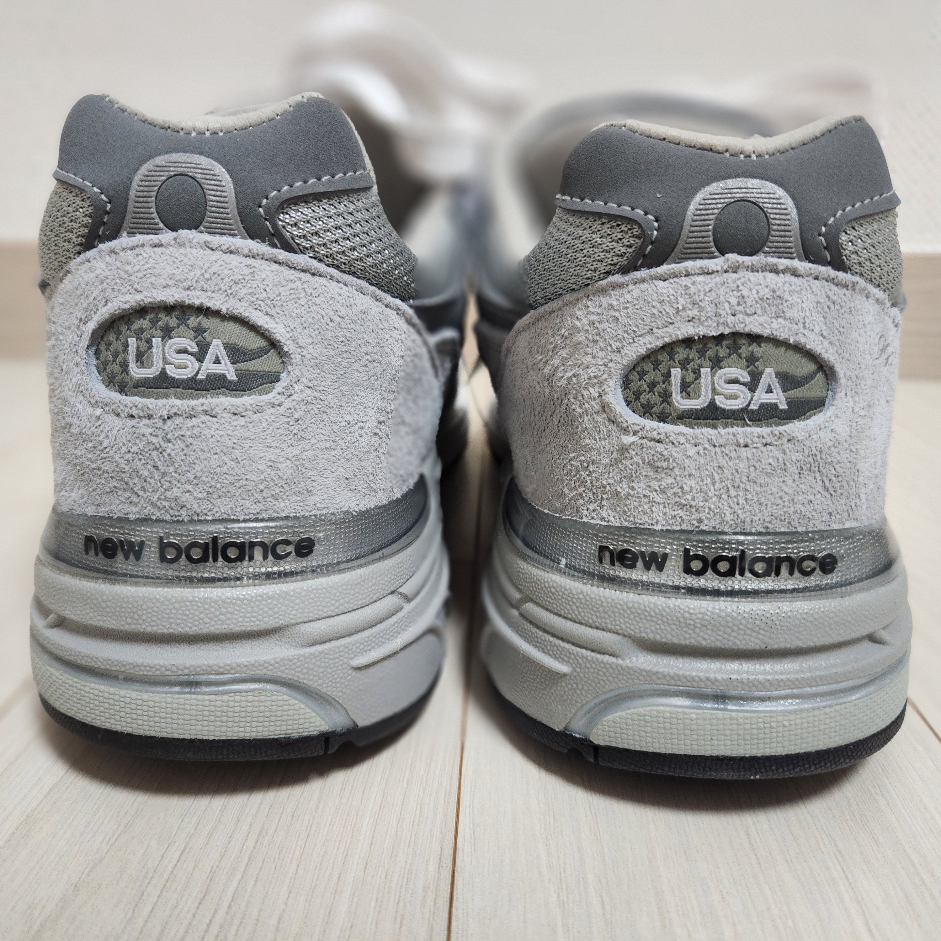 (W) New Balance 993 Made in USA Grey - B Standard 착용 스타일 - 2
