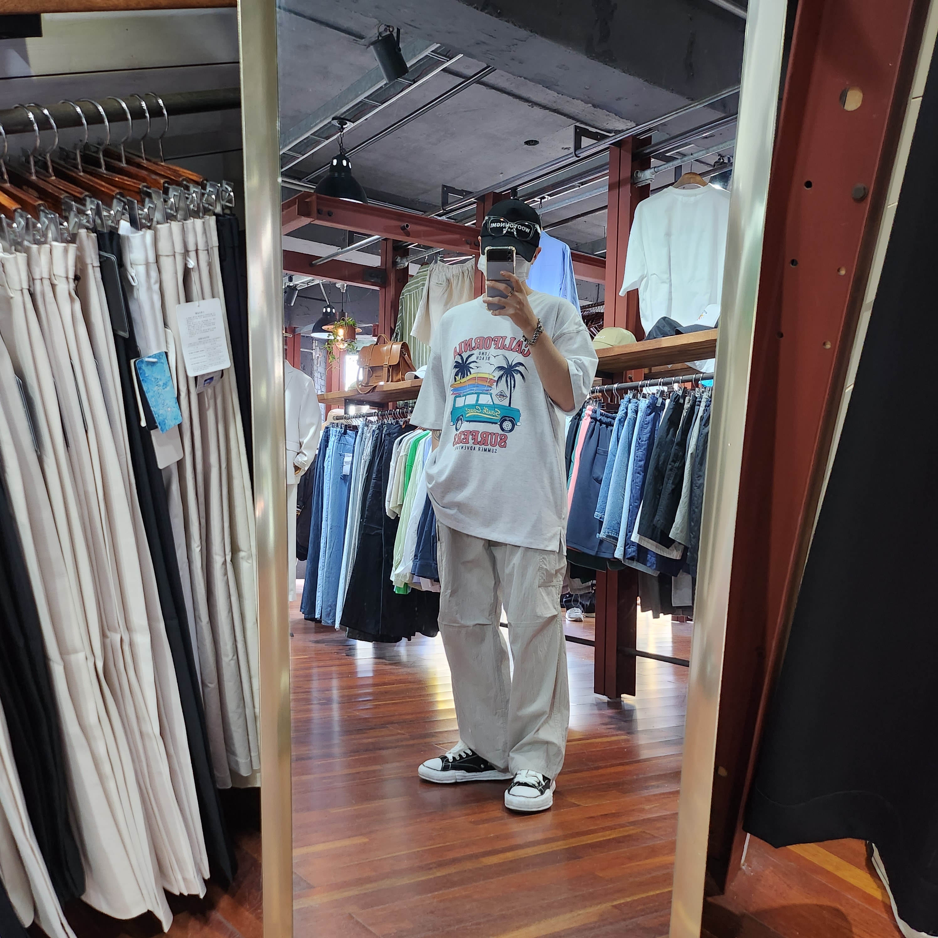 Wooyoungmi Embroidered Ball Cap Black - 23SS, Maison Mihara Yasuhiro Peterson OG Sole Canvas Low Sneakers Black 착용 스타일 - 2