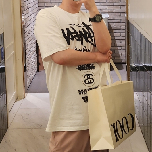 Stussy Tour T-Shirt White 착용 스타일