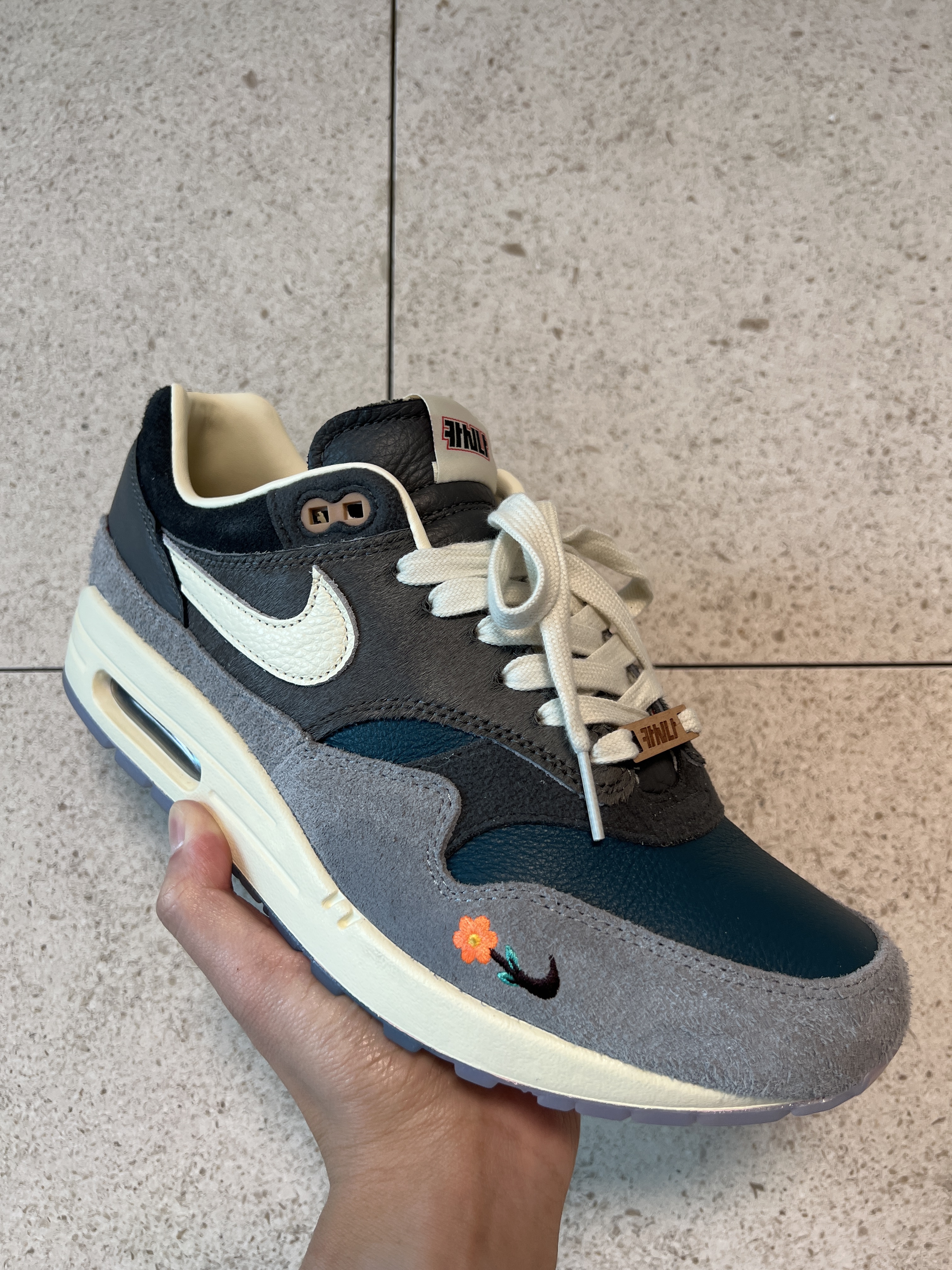 Nike x Kasina Air Max 1 SP Won-Ang Particle Grey 착용 스타일