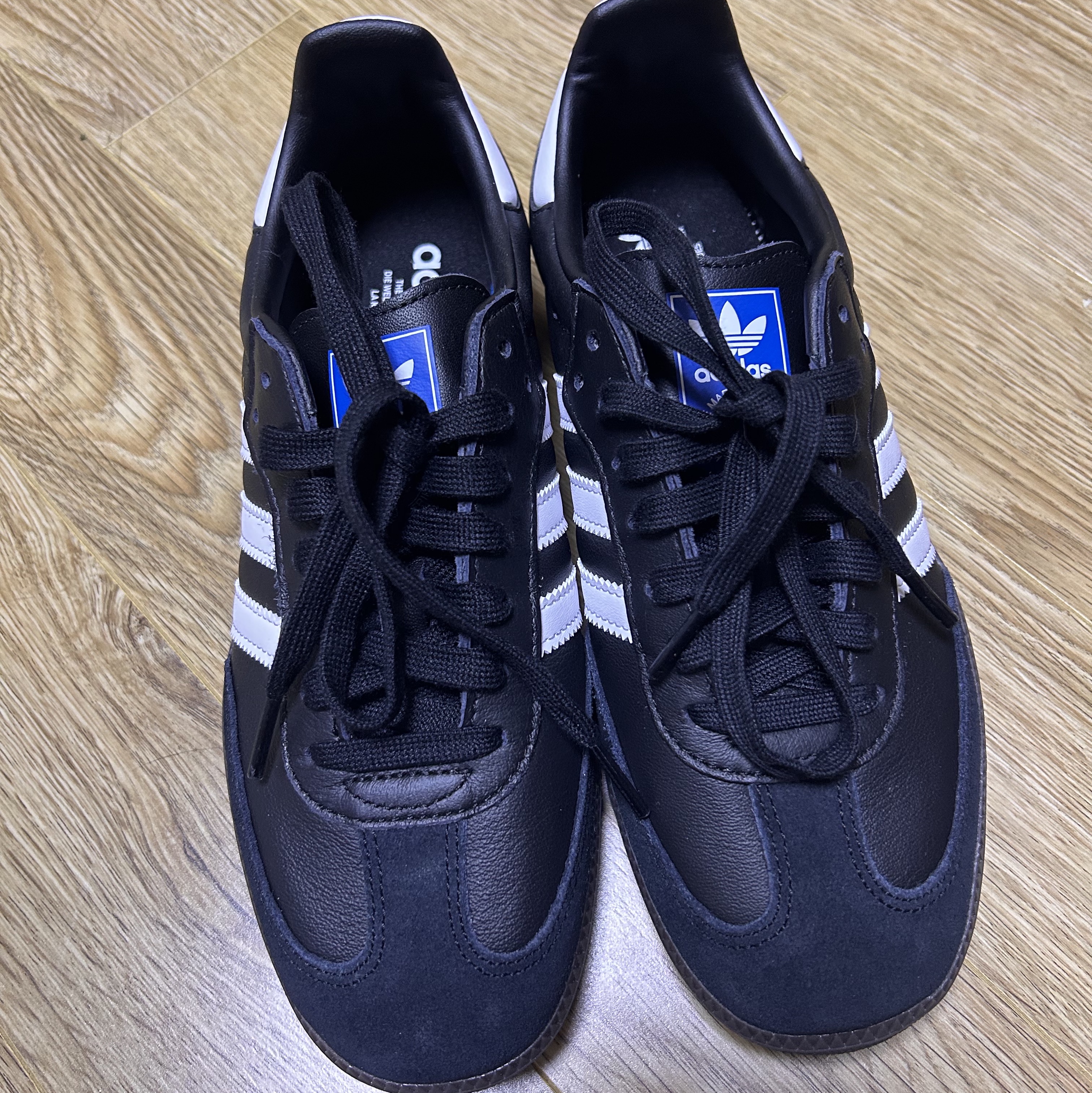 Adidas Samba OG Black White Gum 착용 스타일