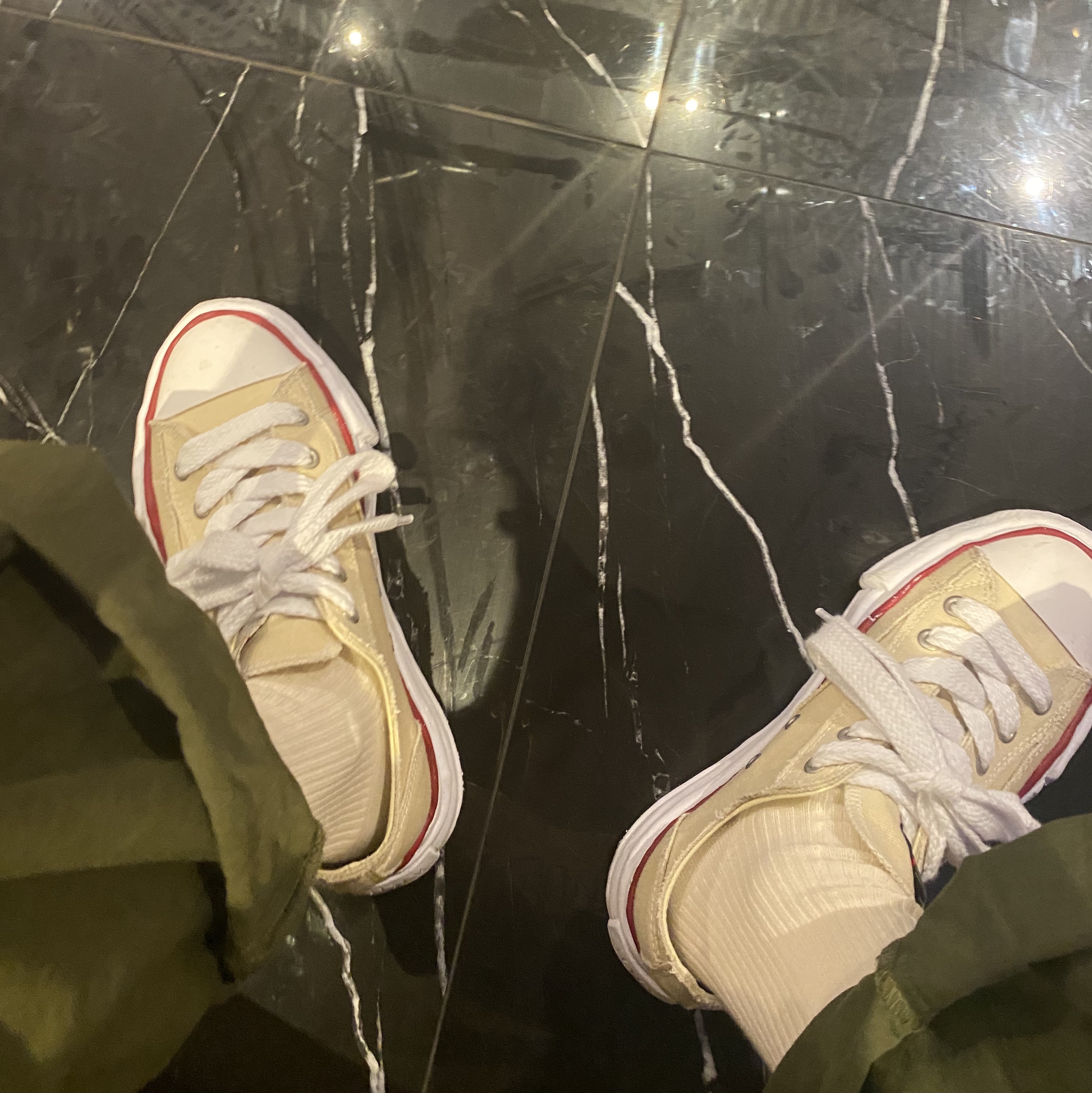 Maison Mihara Yasuhiro Peterson OG Sole Canvas Low-top Sneakers Natural 착용 스타일 - 2