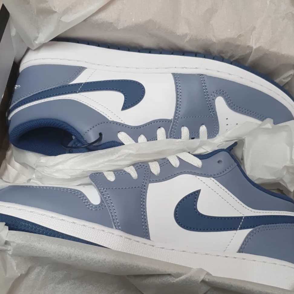 (GS) Jordan 1 Low SE Ashen Slate and Mystic Navy 착용 스타일