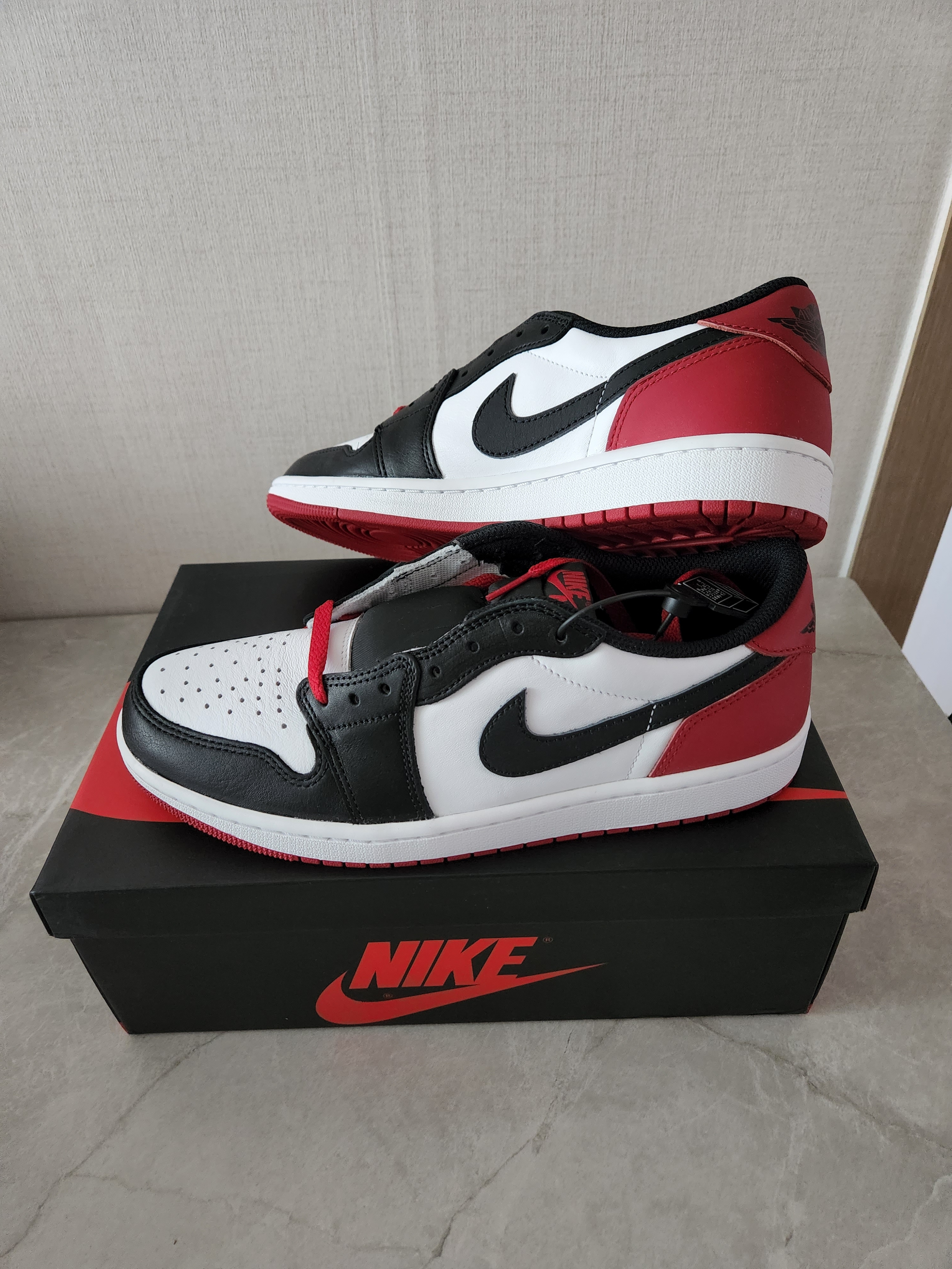 Jordan 1 Retro Low OG Black Toe 착용 스타일