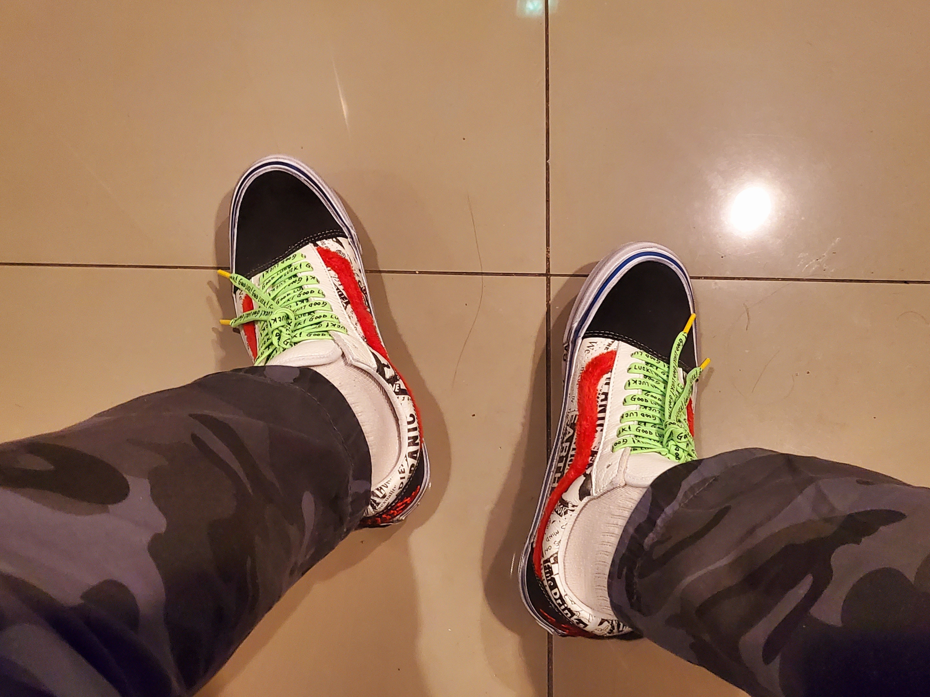Vans Vault x Gallery Dept. OG Old Skool LX 착용 스타일 - 1