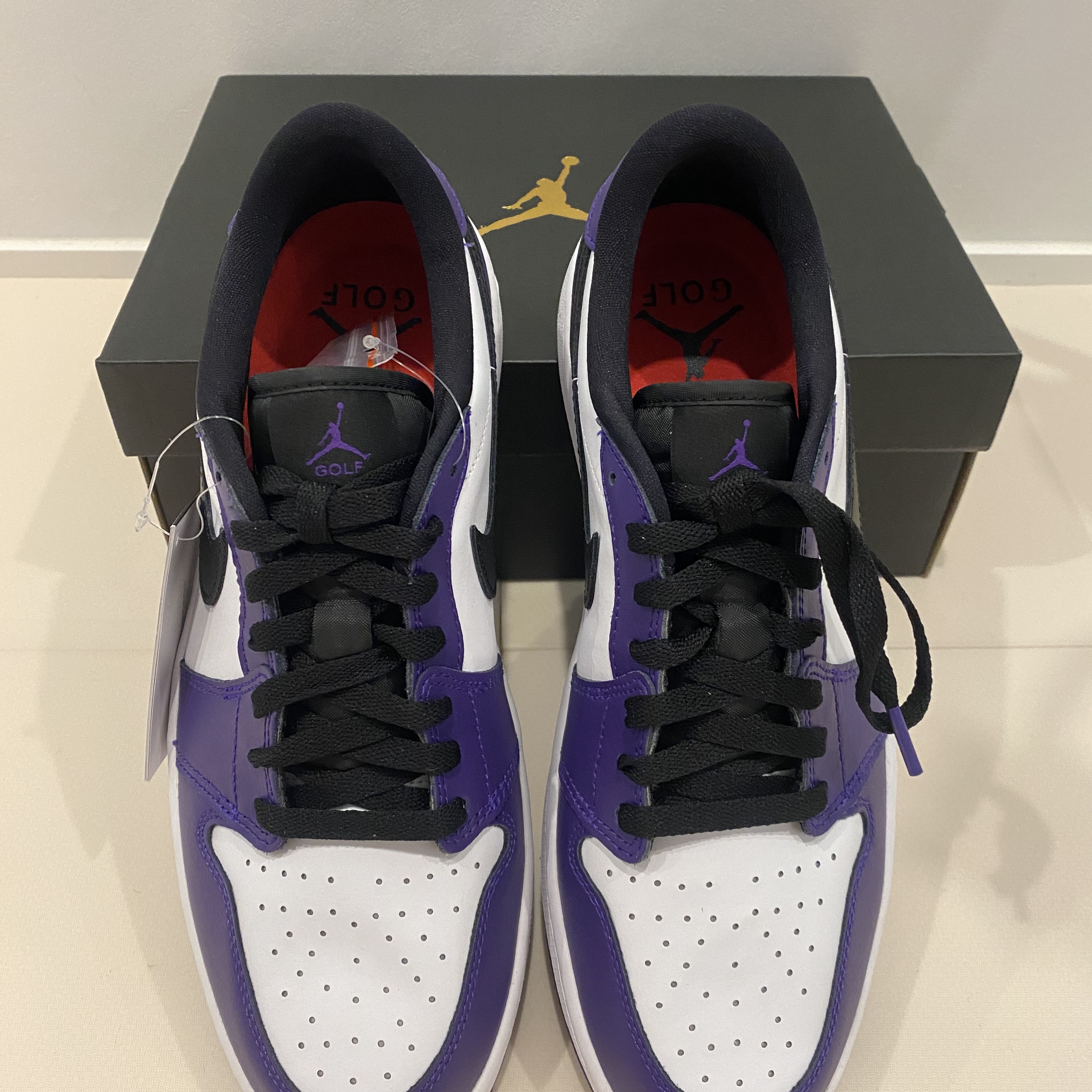 Jordan 1 Low Golf Court Purple 착용 스타일 - 4