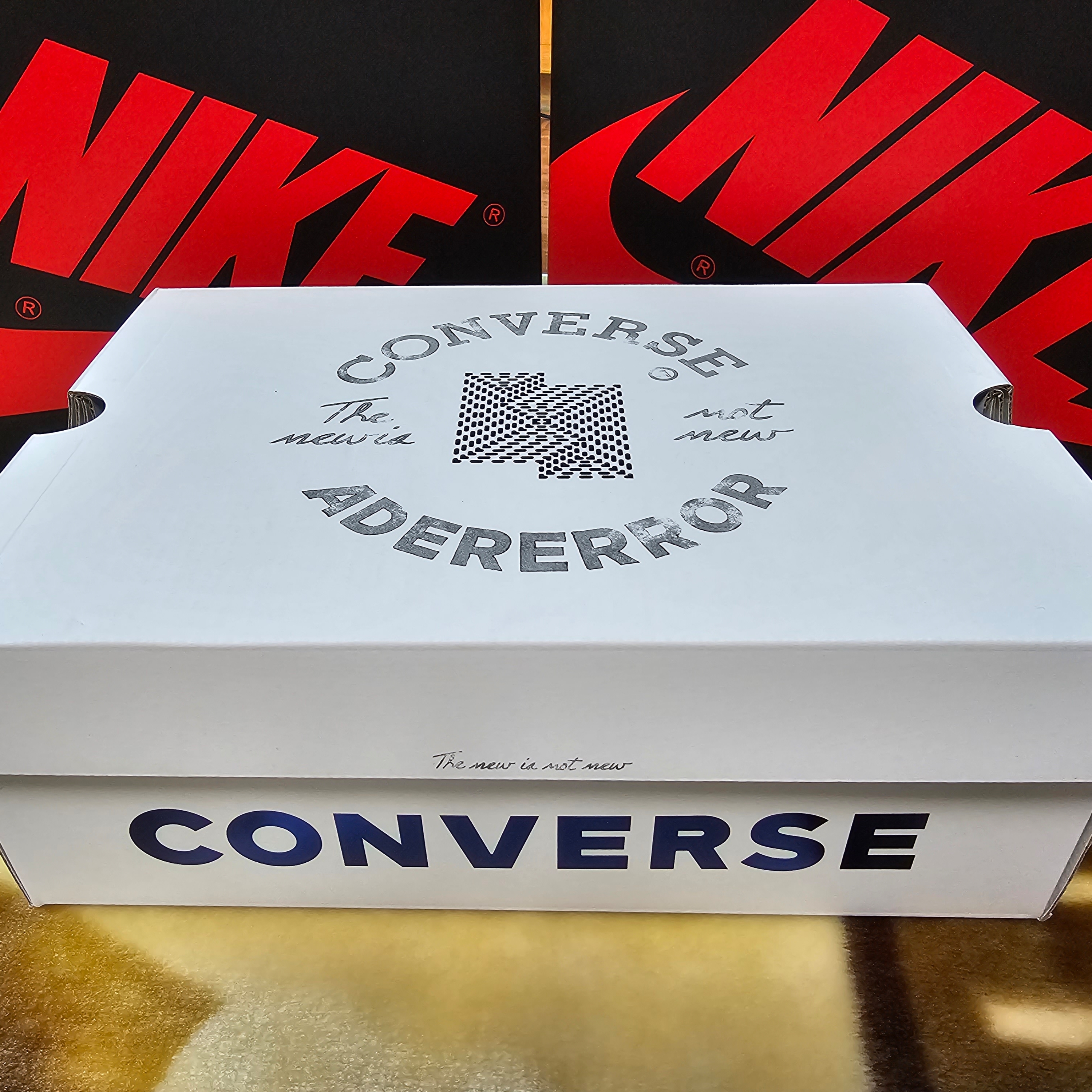 Converse x Ader Error Chuck 70 High White 착용 스타일 - 1