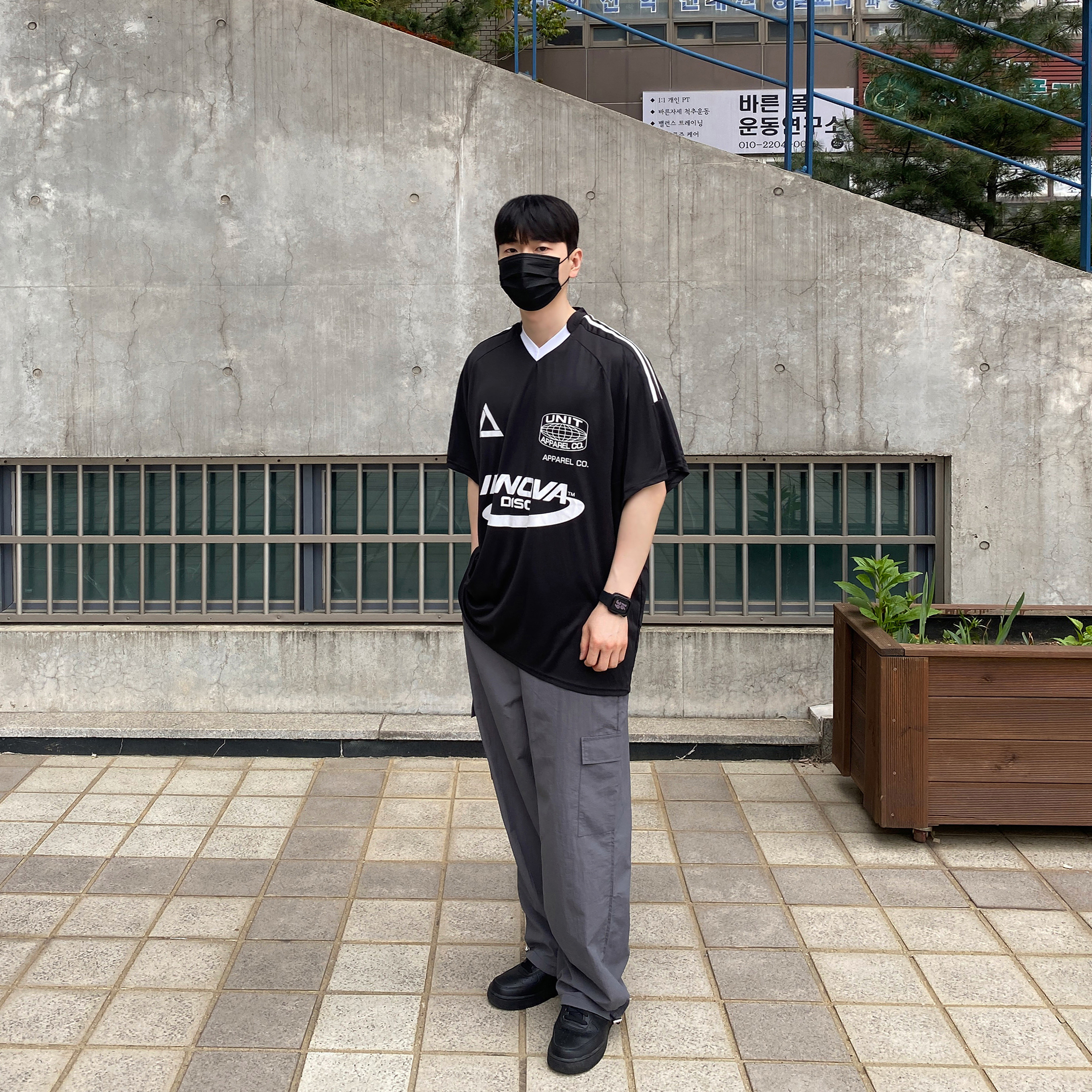 Nike Air Force 1 '07 Fresh Black 착용 스타일