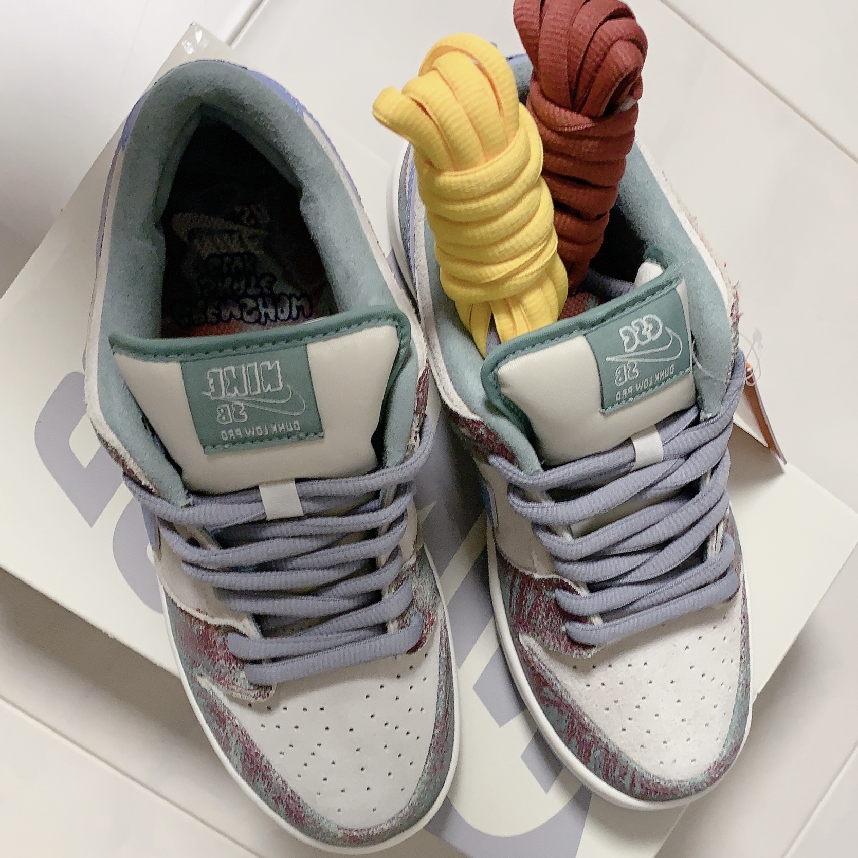 Nike x Crenshaw Skate Club SB Dunk Low Sail Light Blue Cedar 착용 스타일 - 2