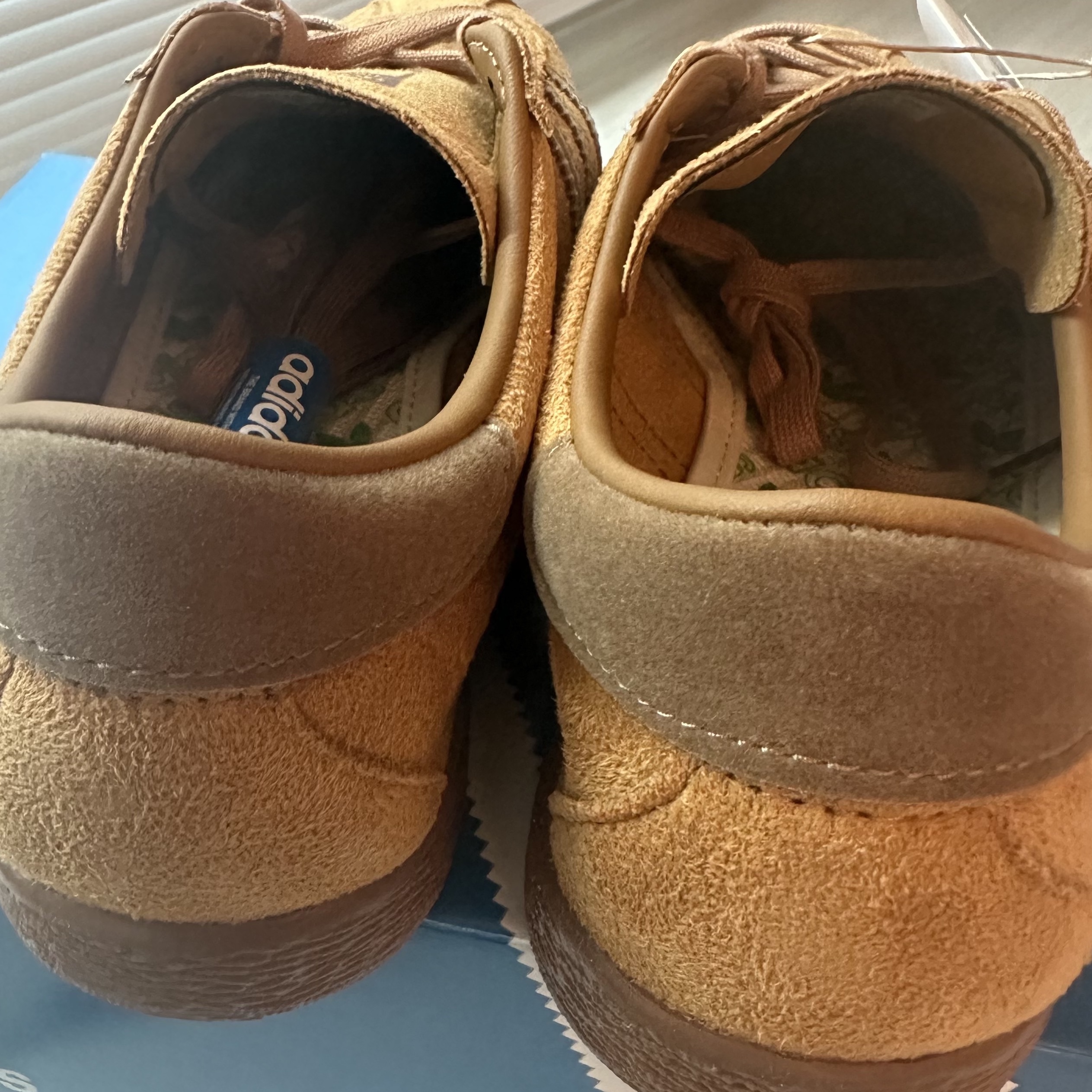Adidas Tobacco Gruen Mesa Brown Desert 착용 스타일 - 4