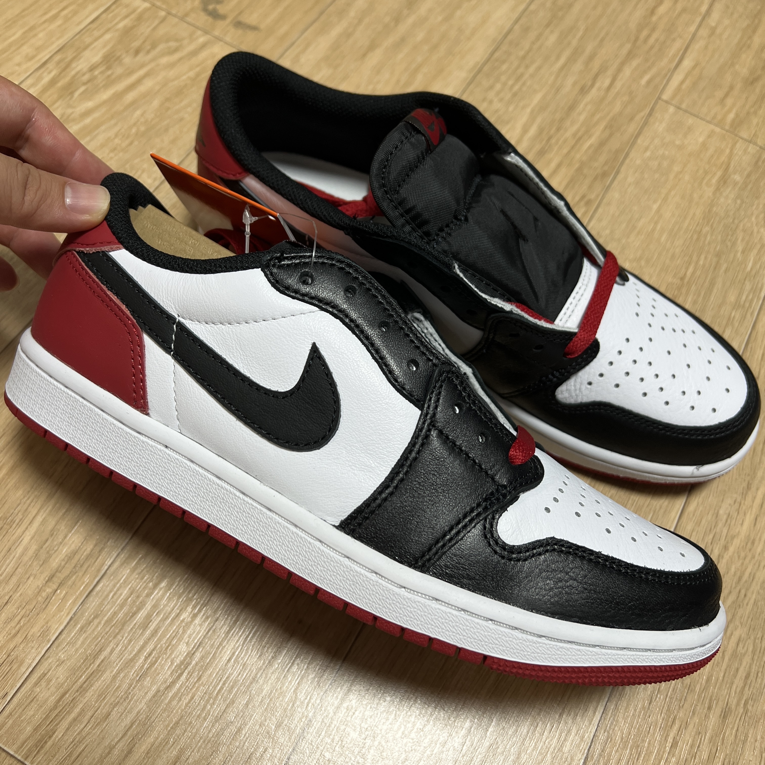 Jordan 1 Retro Low OG Black Toe 착용 스타일